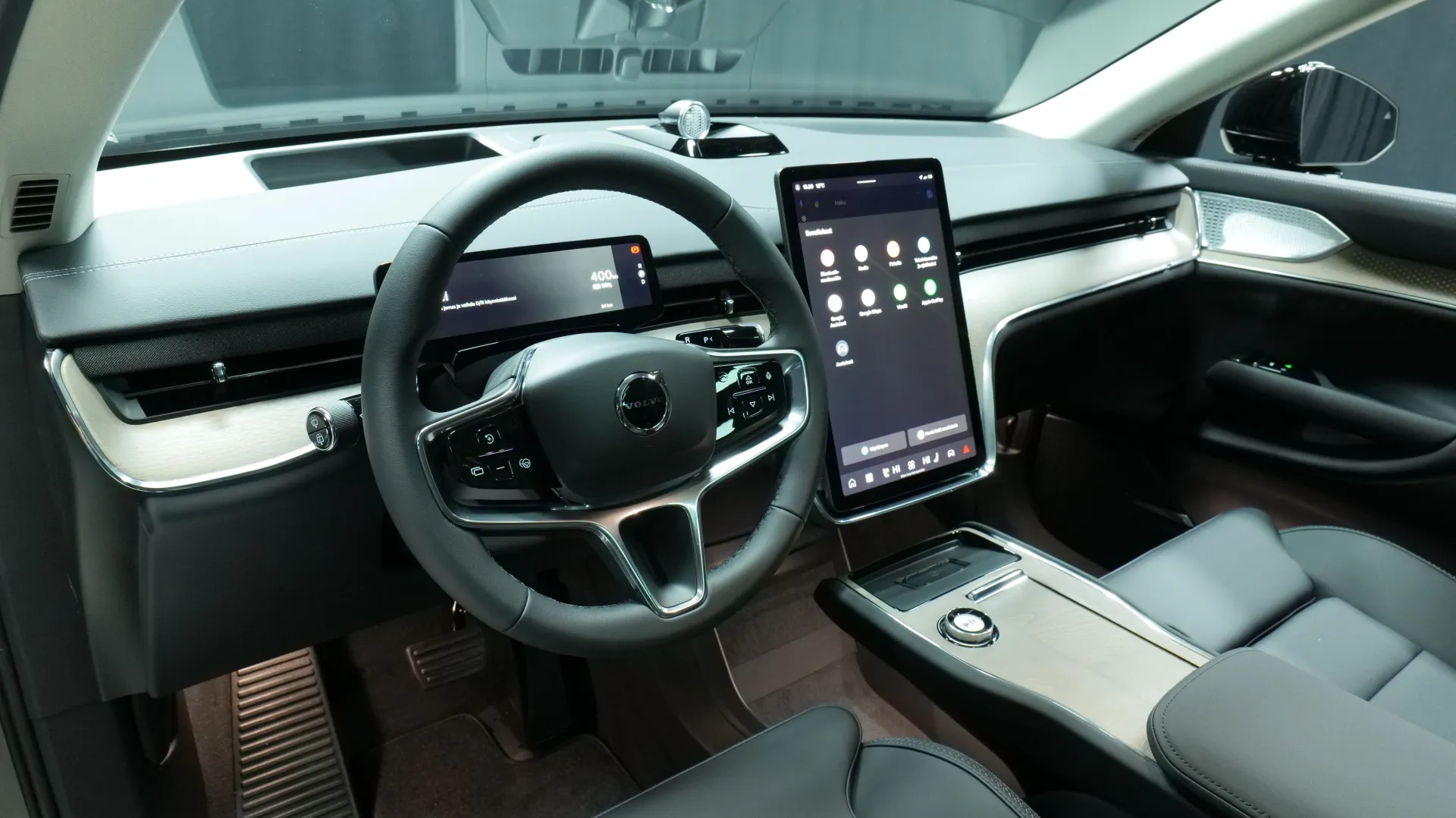 Autokuva 13 - GRK-447