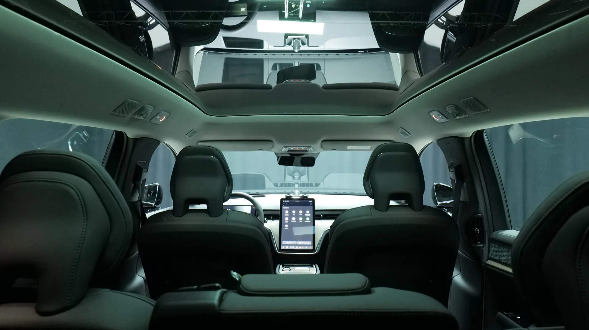 Autokuva 18 - GRK-447