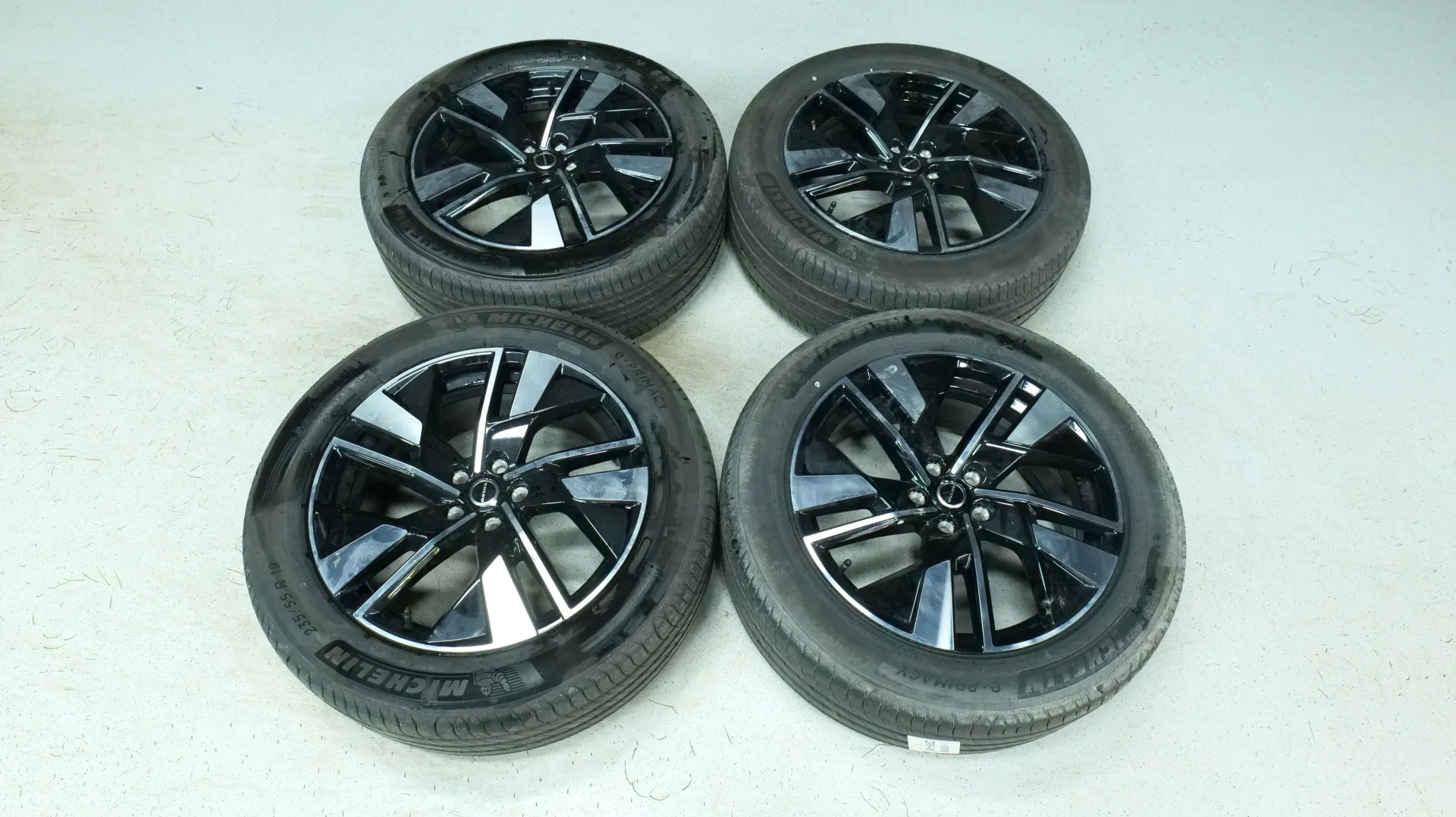 Autokuva 19 - GRK-451