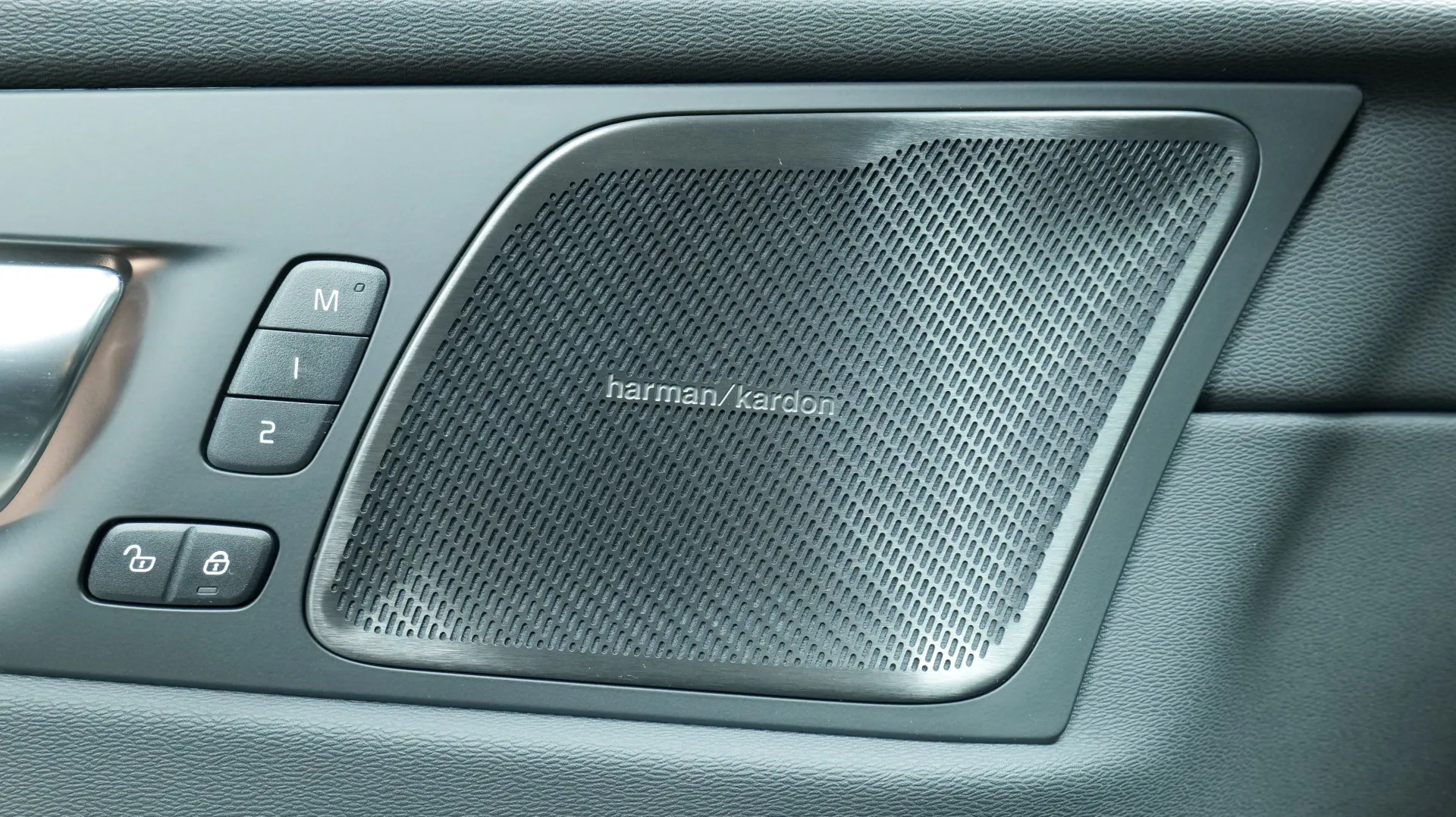 Autokuva 10 - GRK-451