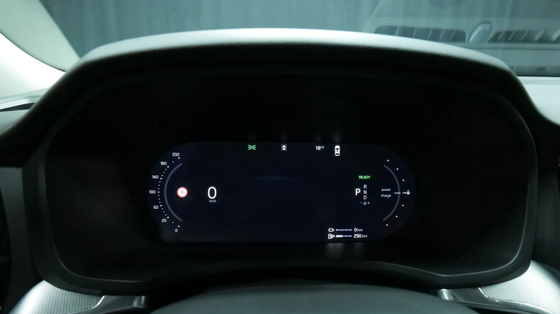 Autokuva 6 - GRL-452