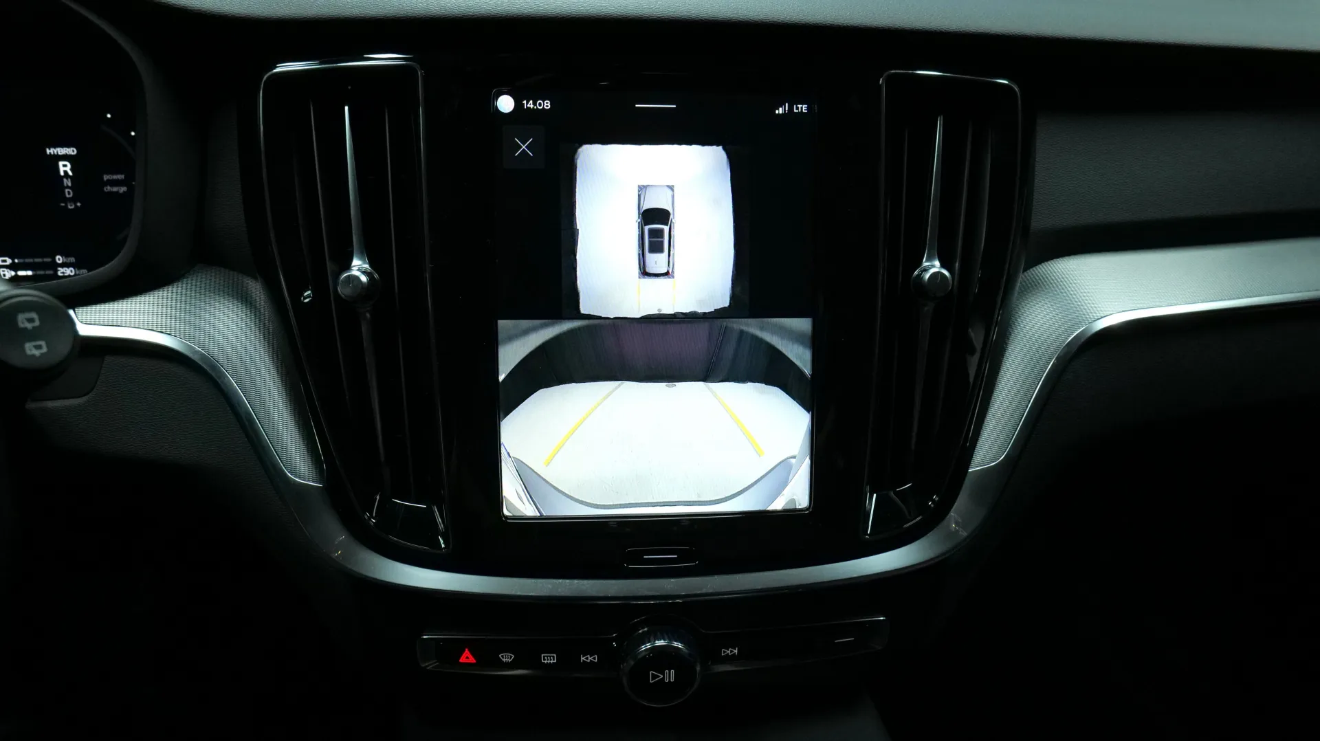 Autokuva 7 - GRL-452