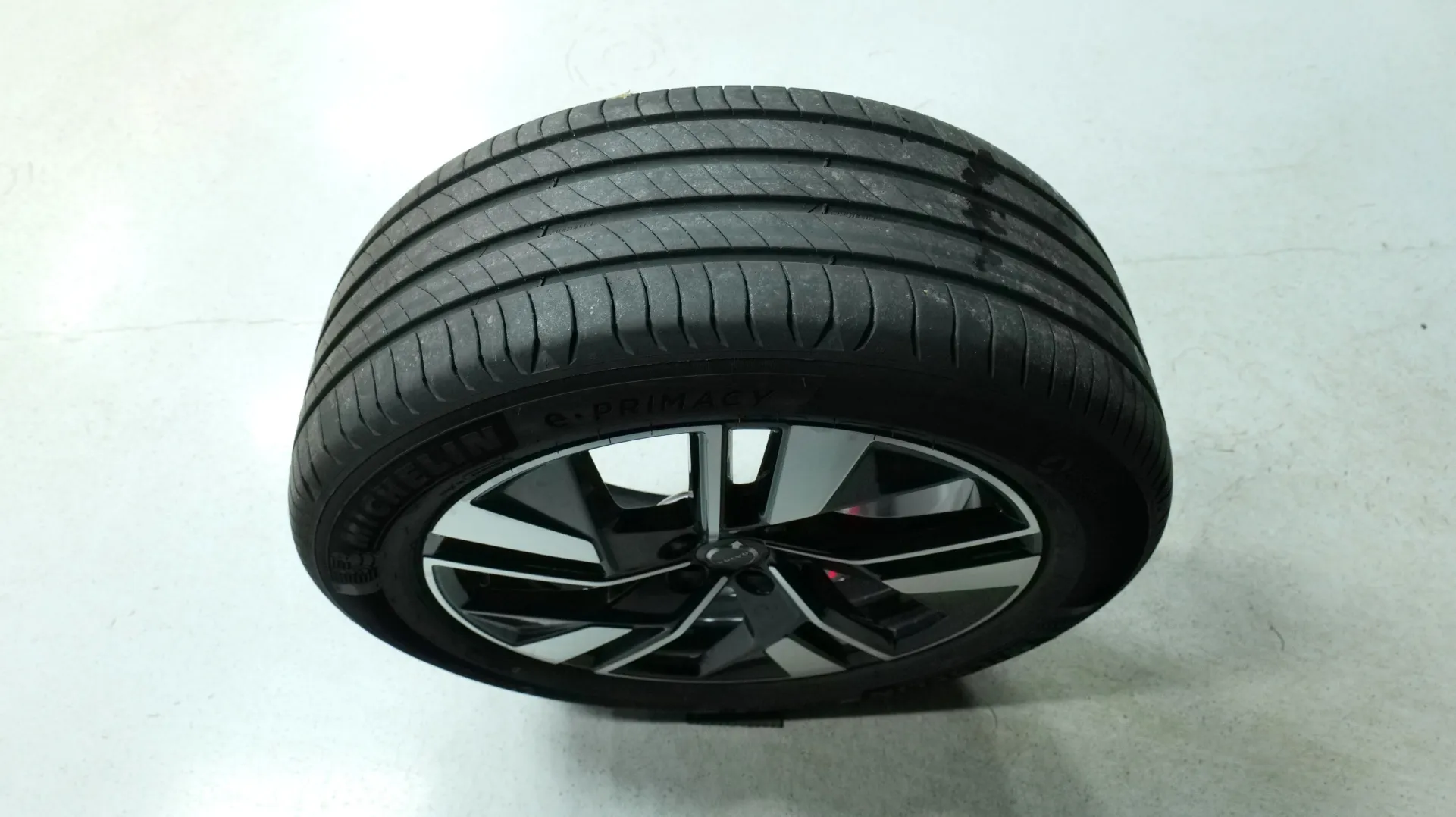 Autokuva 20 - GRL-469