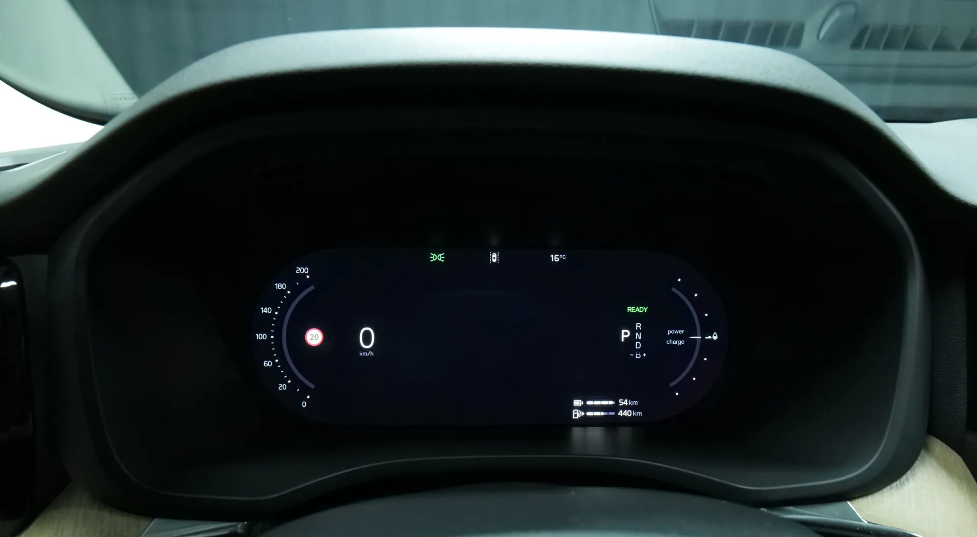 Autokuva 6 - GRL-469