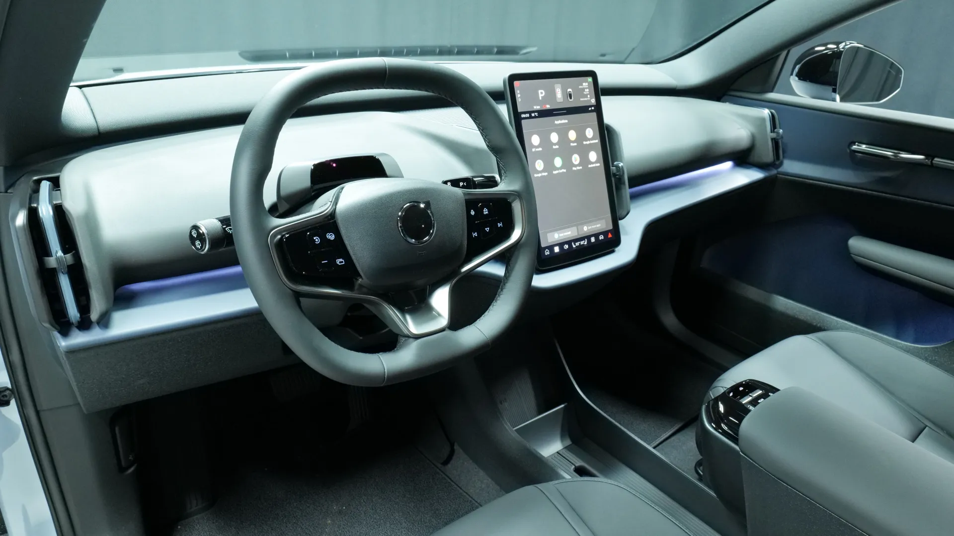 Autokuva 9 - GRO-298