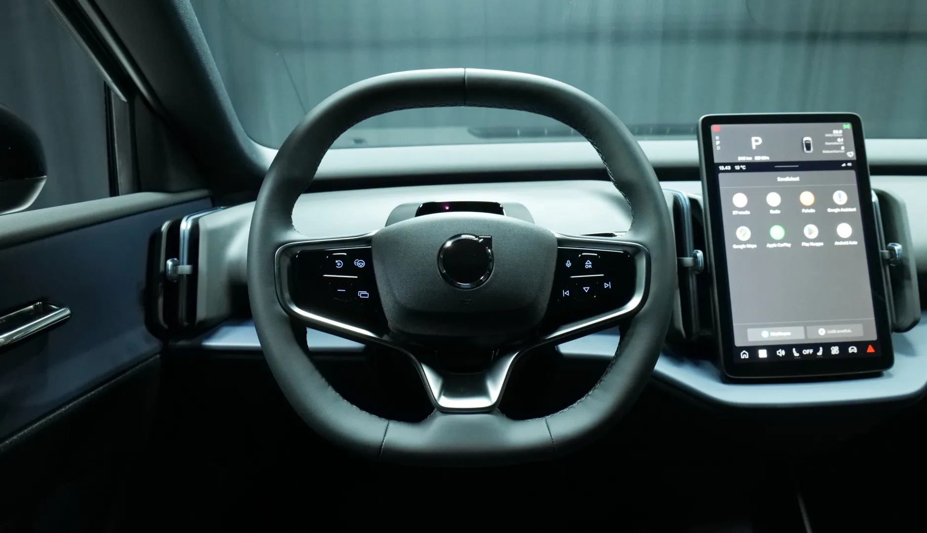 Autokuva 11 - GRO-324