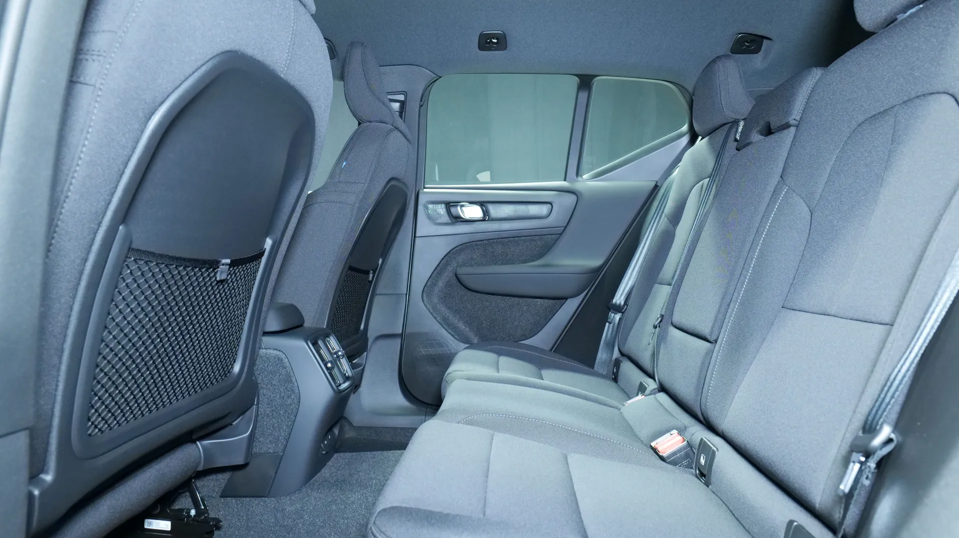 Autokuva 15 - GRO-335