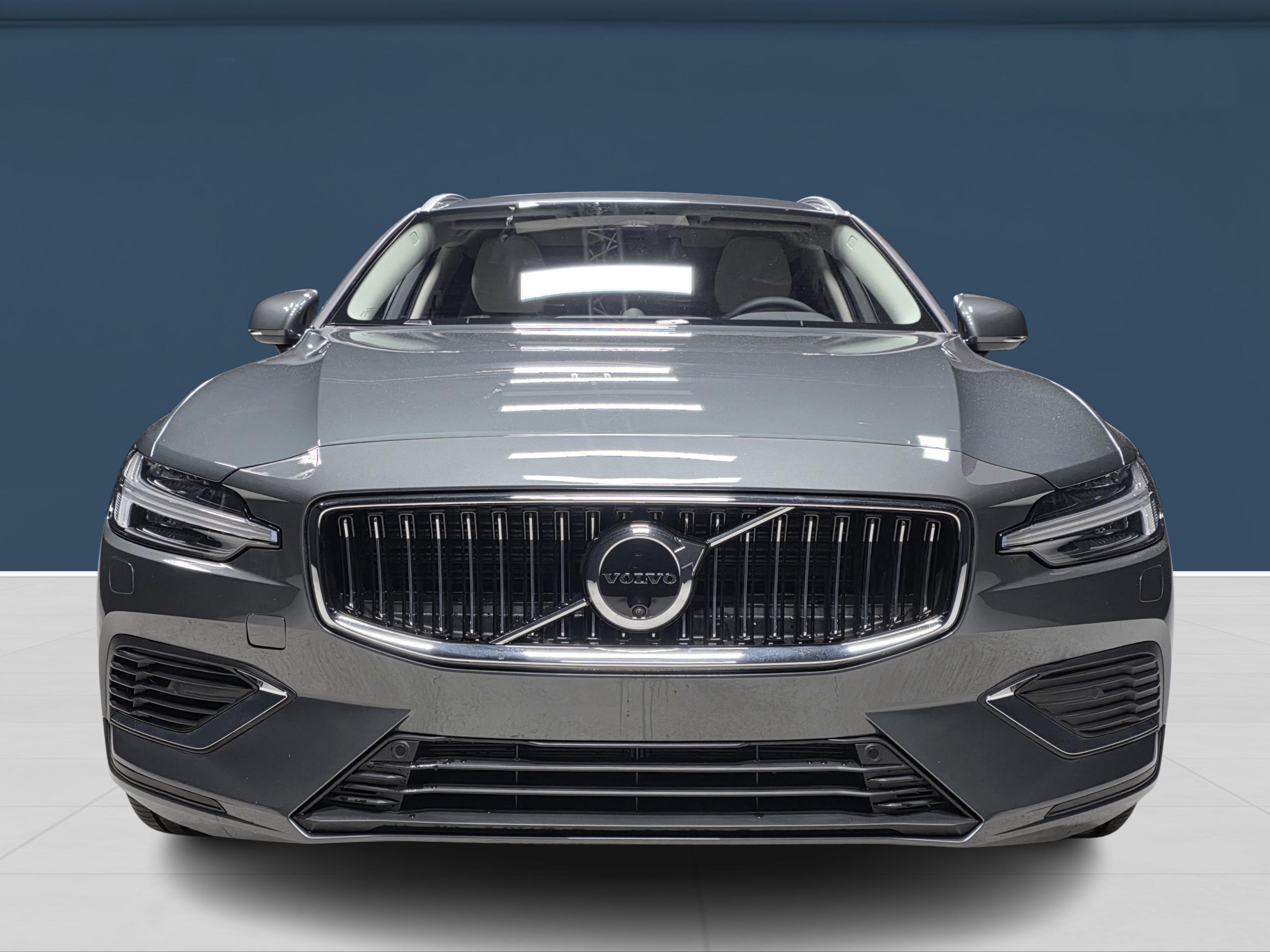 Volvo V60 2026, bild 2/20