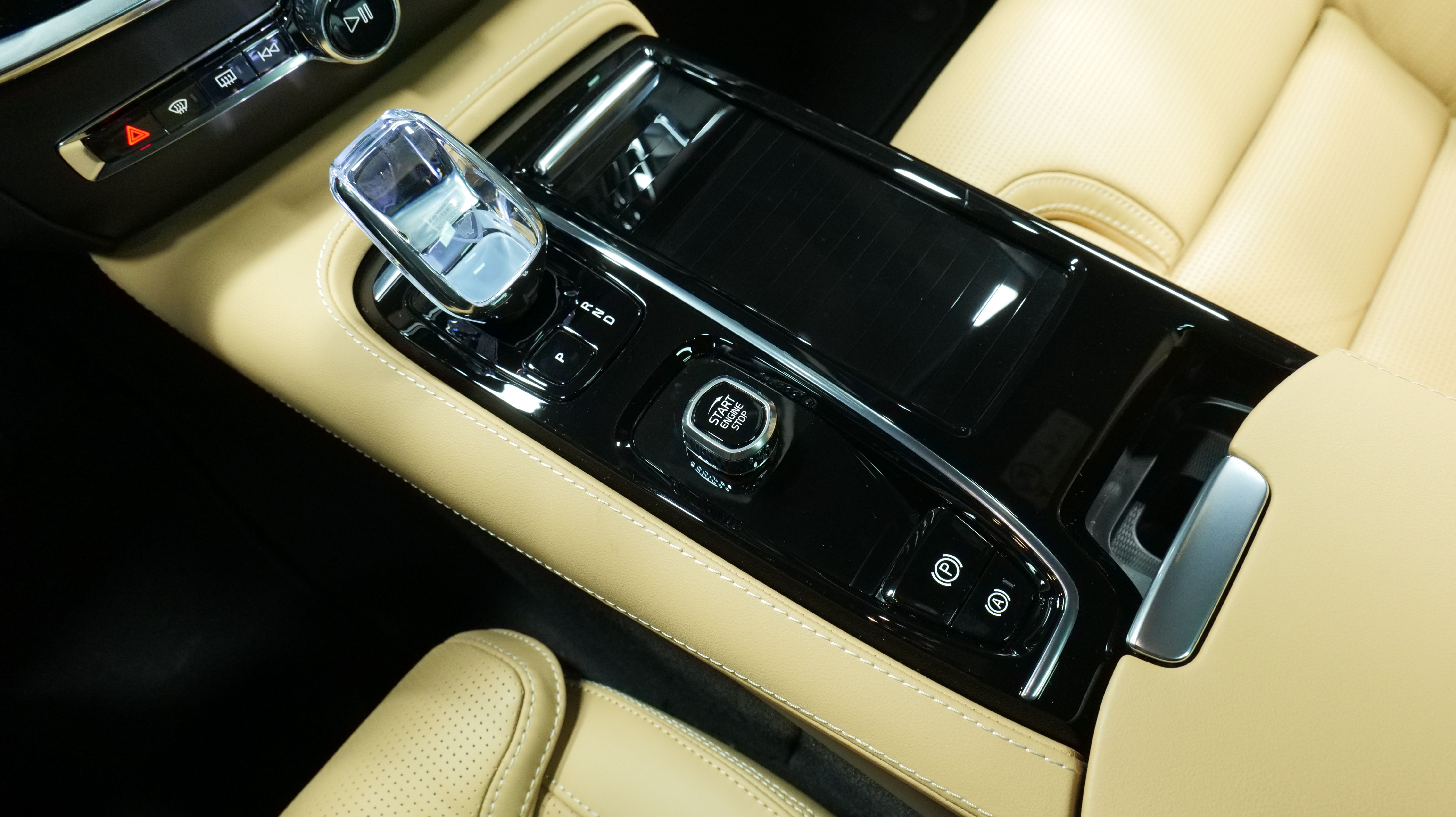 Autokuva 9 - GRP-346