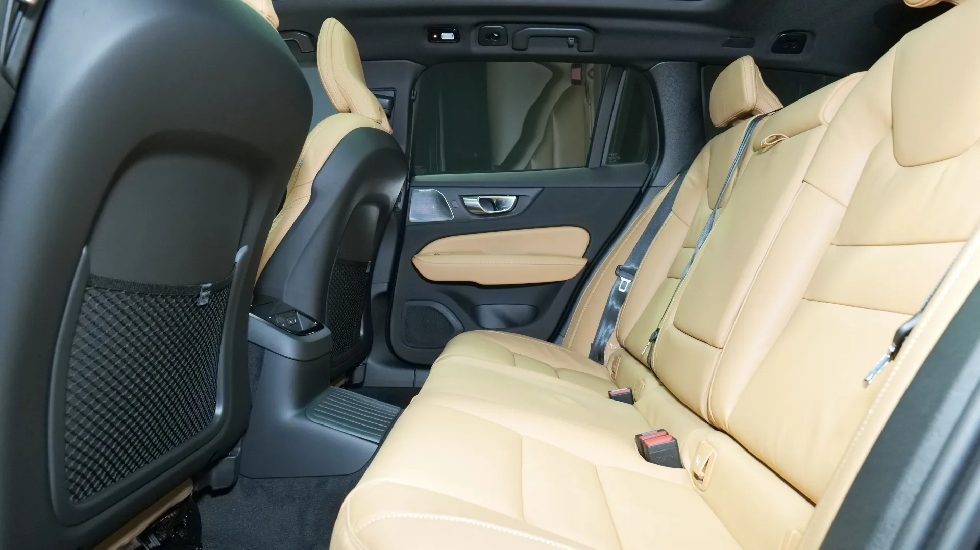 Autokuva 16 - GRP-346