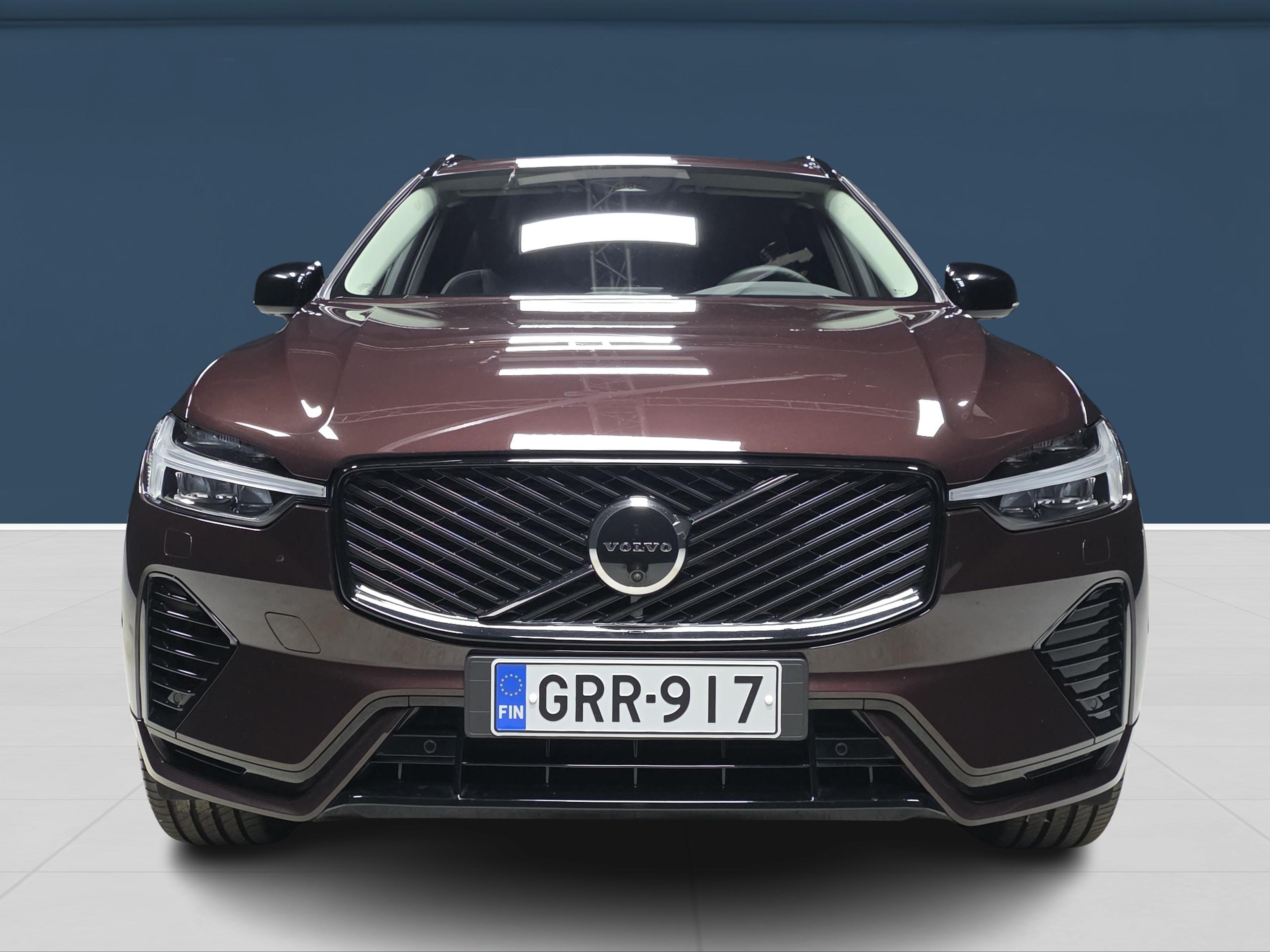 Volvo XC60 T6 AWD Long Range Plus Dark 2026, kuva 2/18