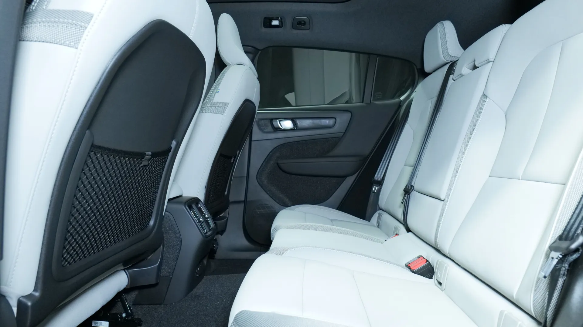 Autokuva 16 - GRR-934