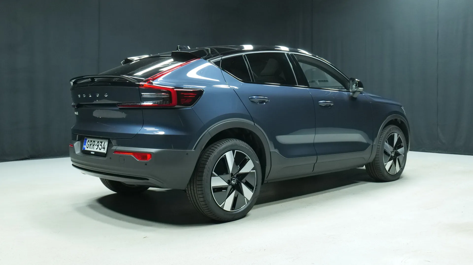 Autokuva 3 - GRR-934