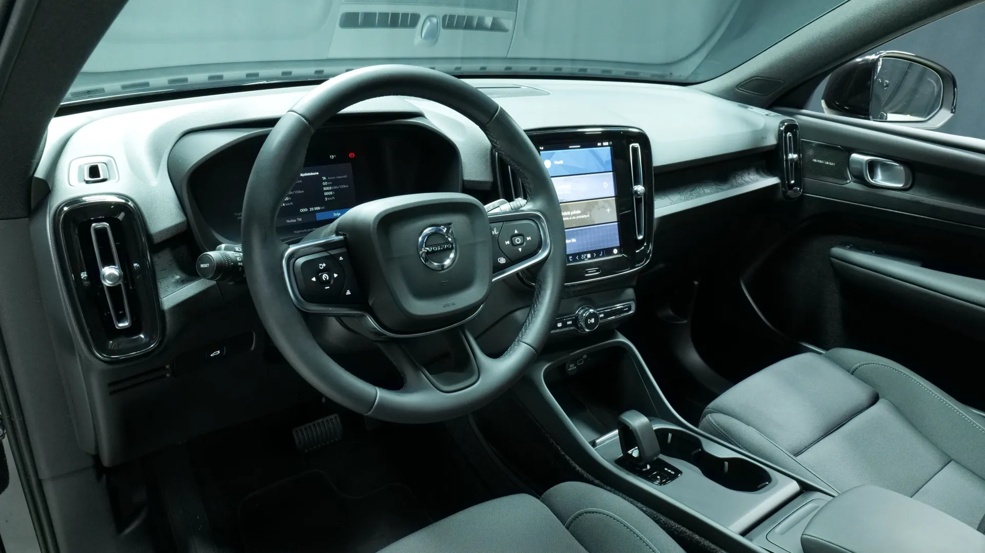 Autokuva 13 - GRS-187