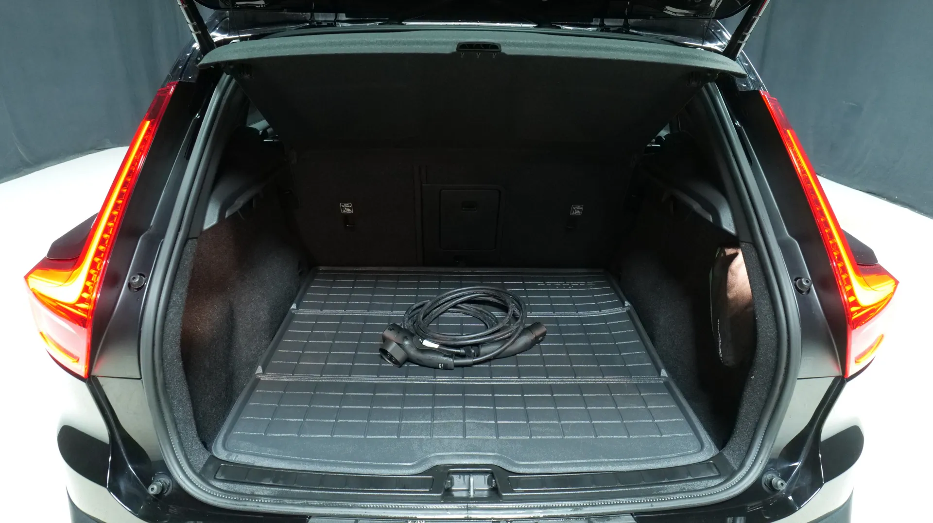 Autokuva 16 - GRS-223