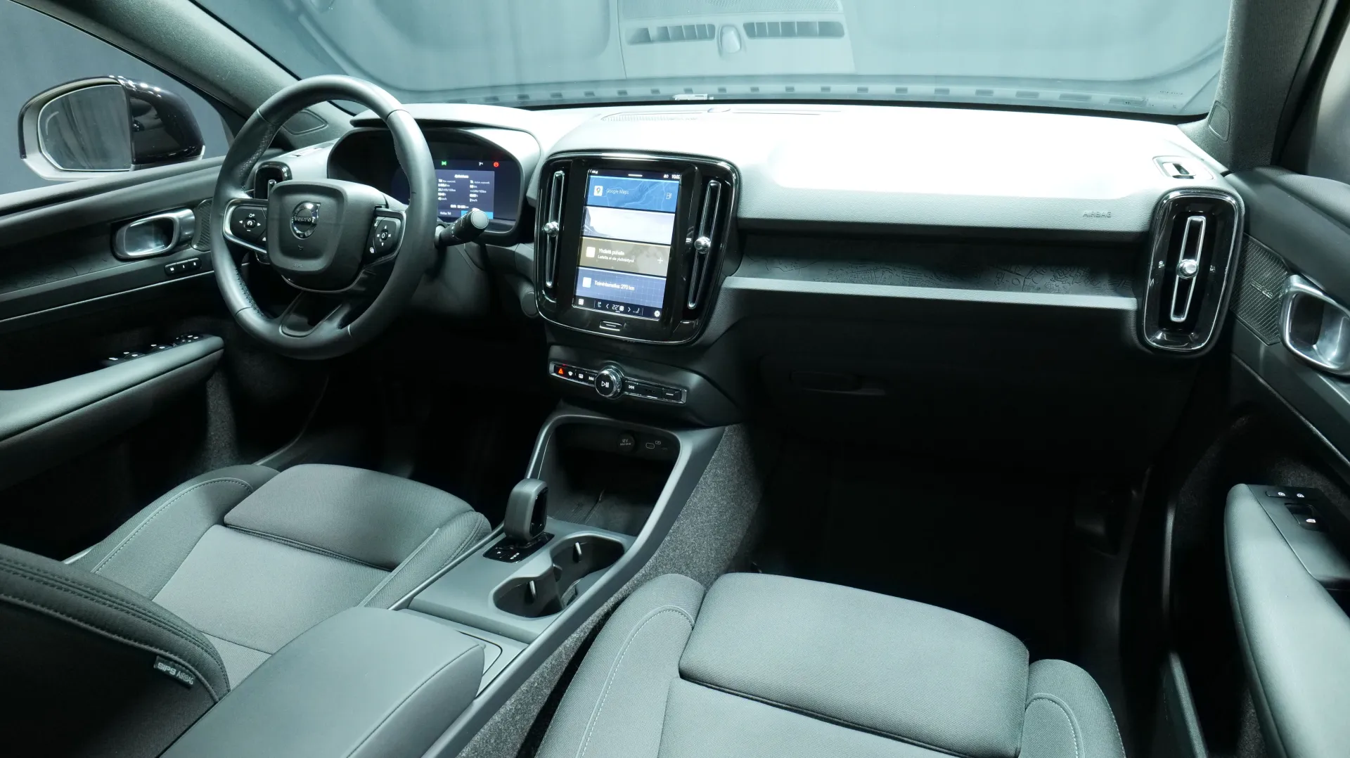 Autokuva 19 - GRS-240