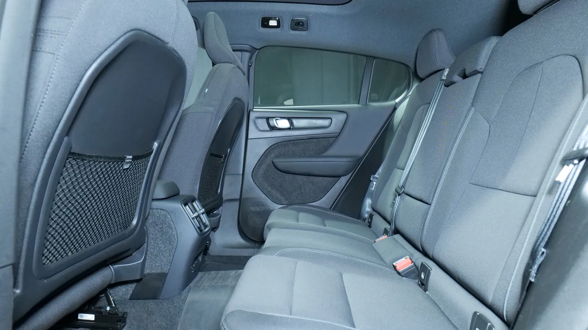 Autokuva 16 - GRS-240