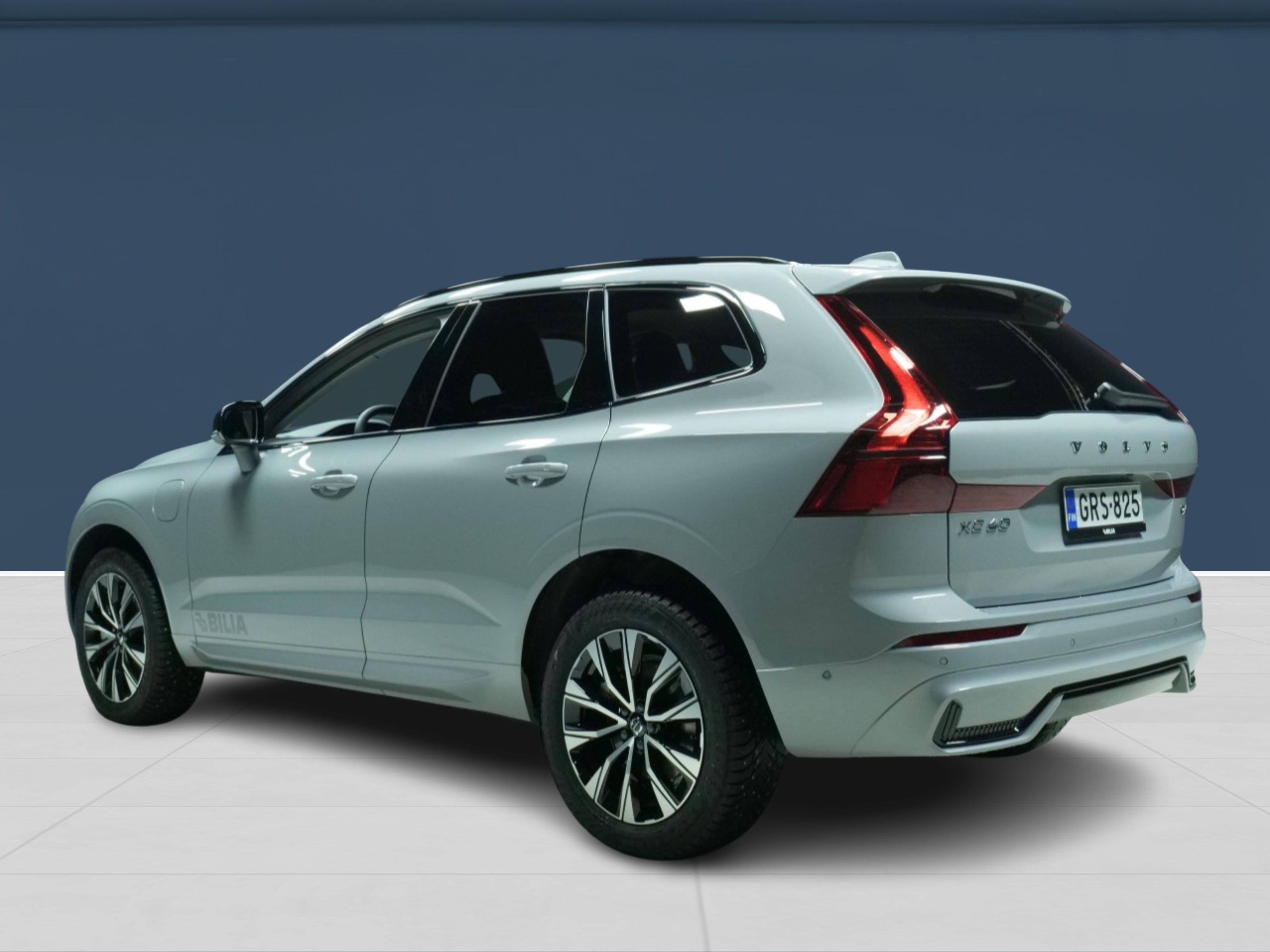 Volvo XC60 T6 AWD Long Range Plus Dark 2026, kuva 2/15