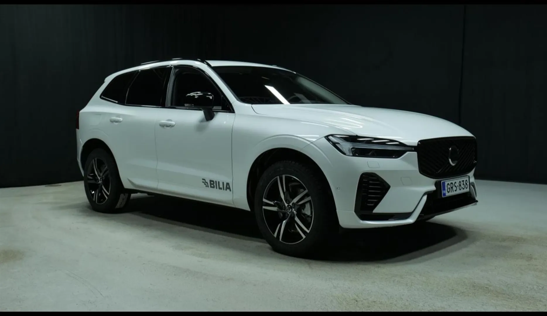 Autokuva 4 - GRS-838