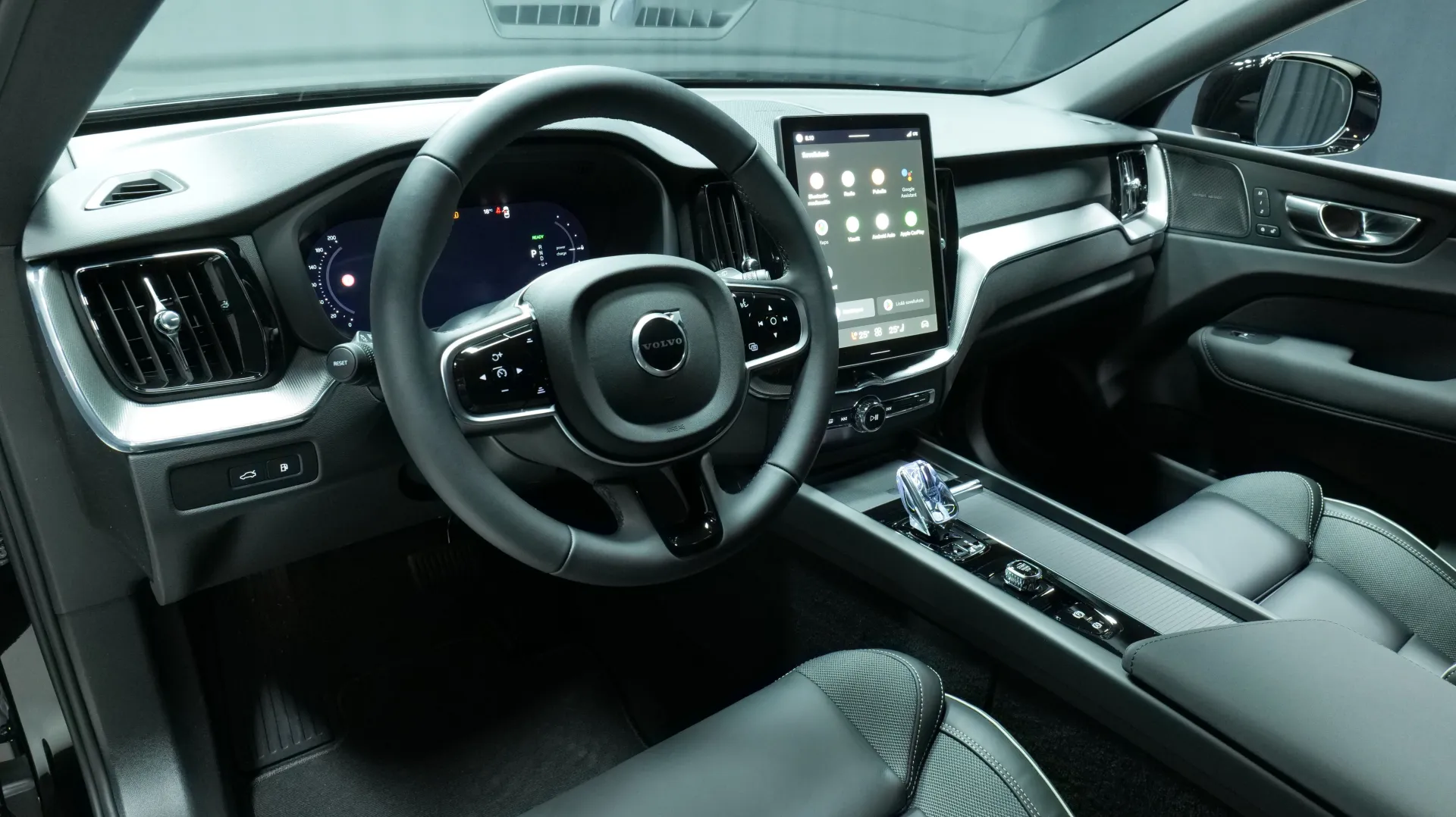 Autokuva 13 - GRS-849