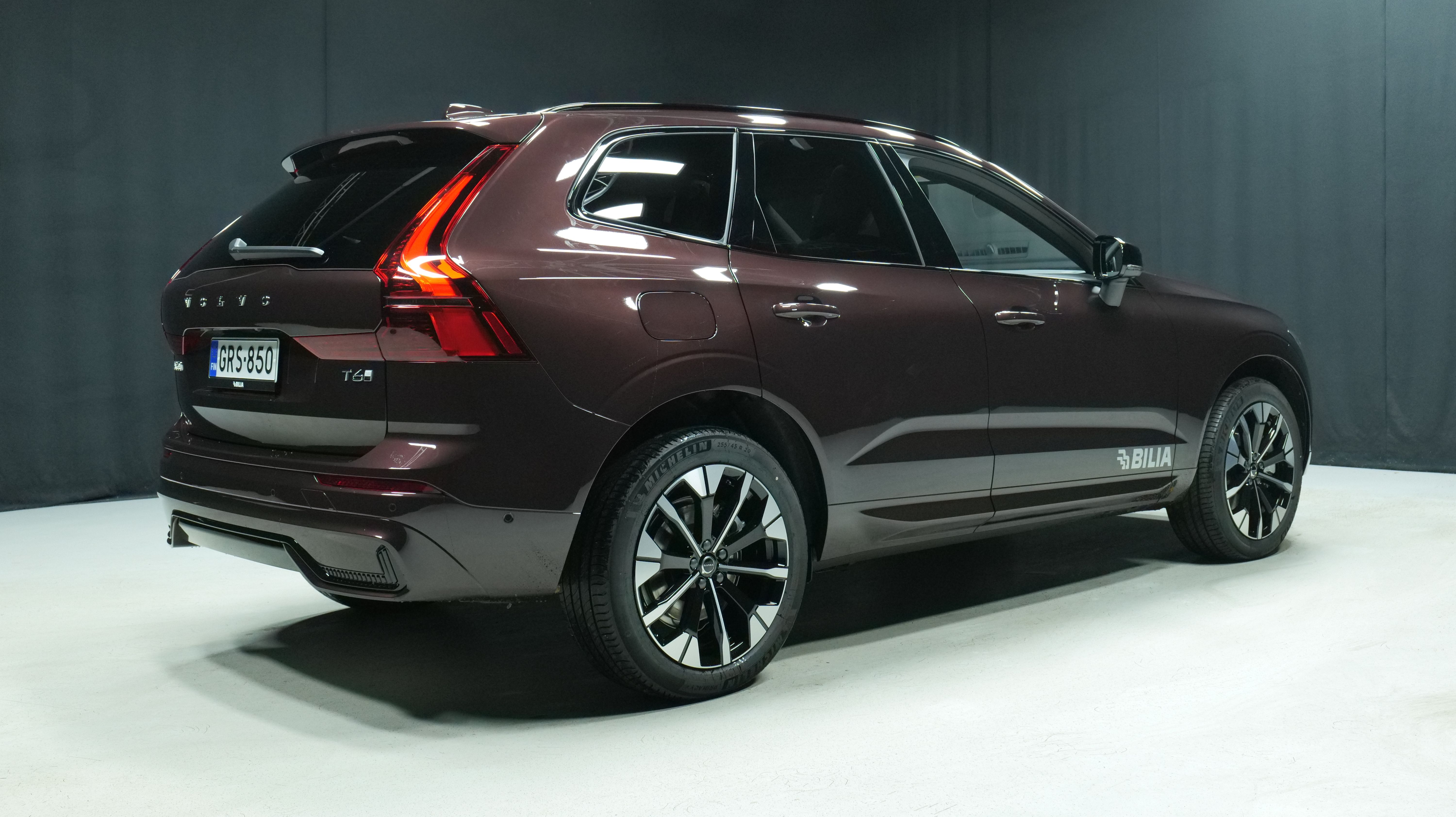 Volvo XC60 T6 AWD Long Range Ultra Dark 2026, kuva 3/19