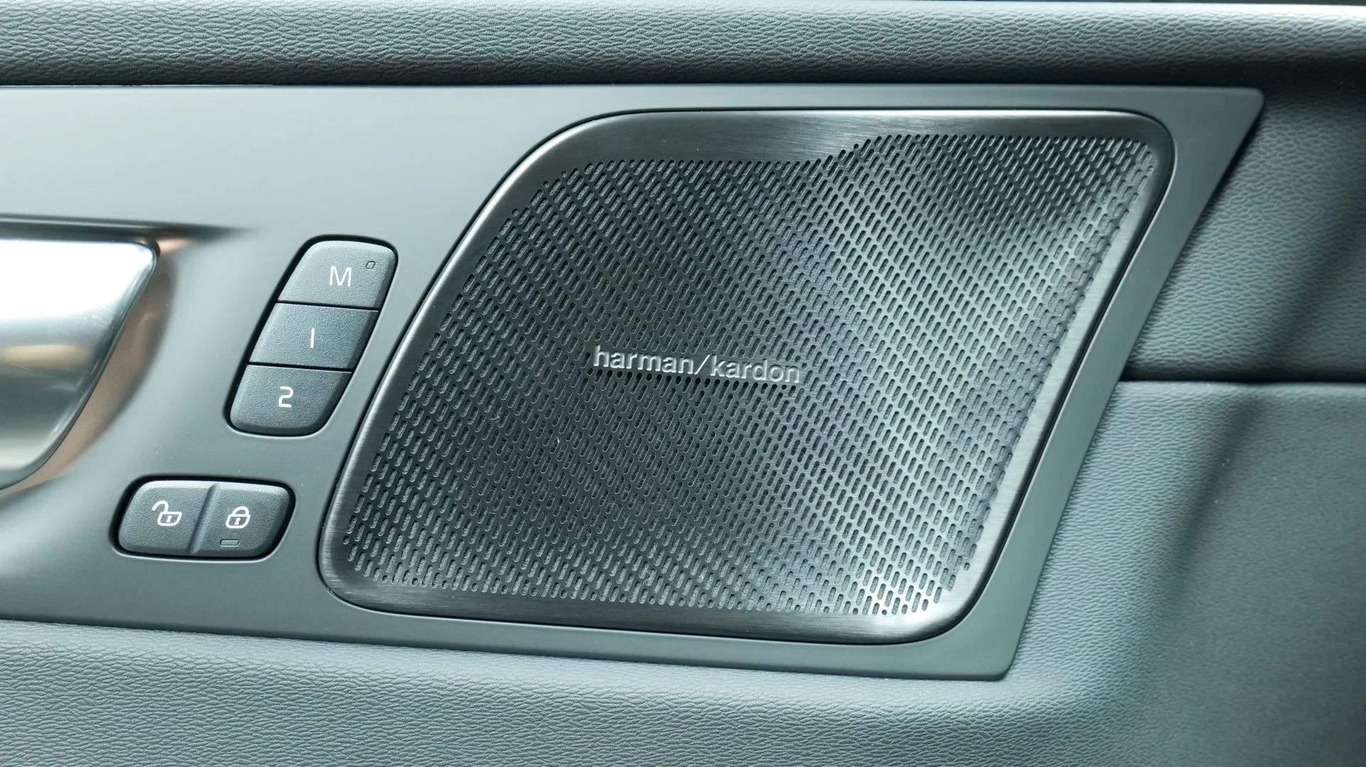 Autokuva 10 - GRS-850