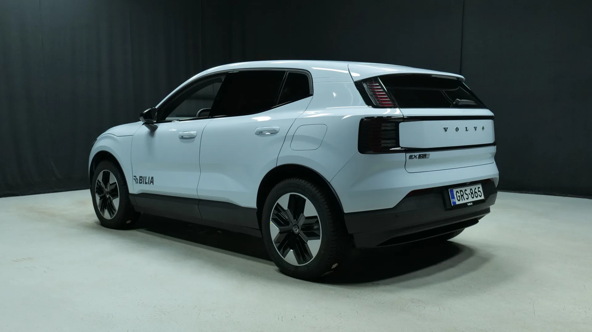 Autokuva 2 - GRS-865