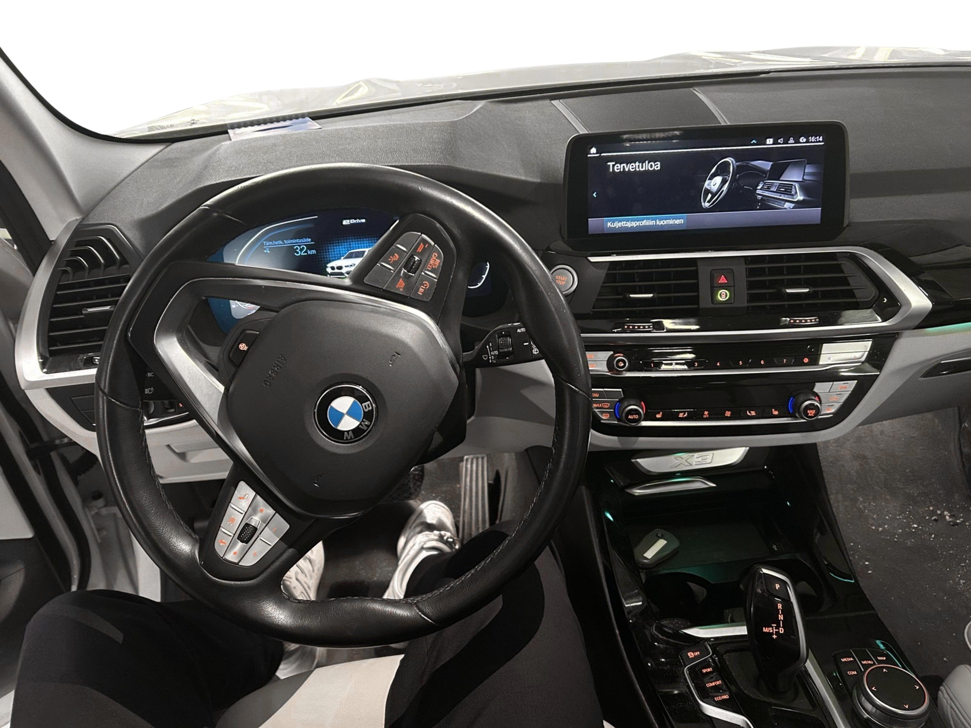 BMW X3 2021, kuva 2/4