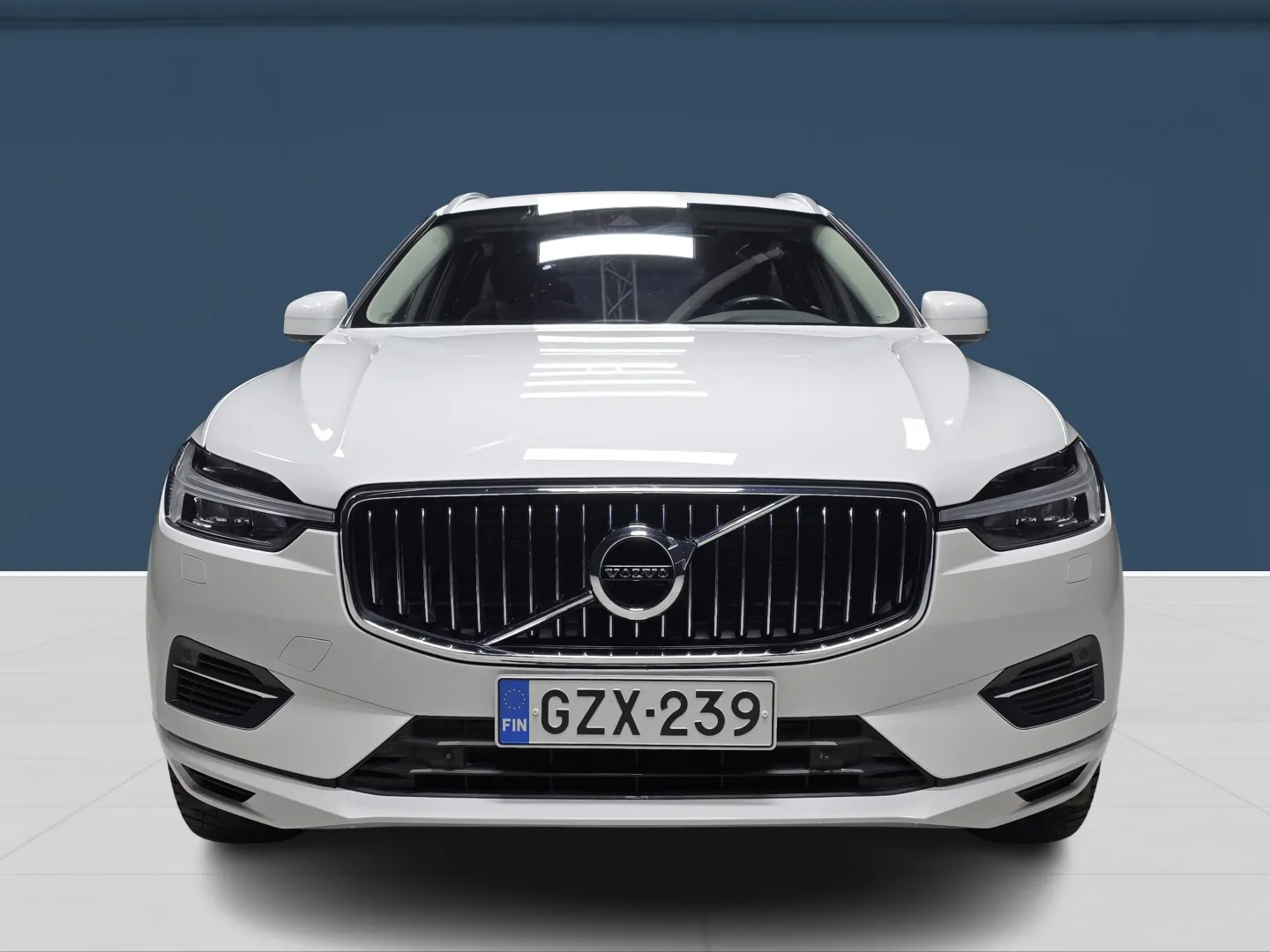 Autokuva 2 - GZX-239