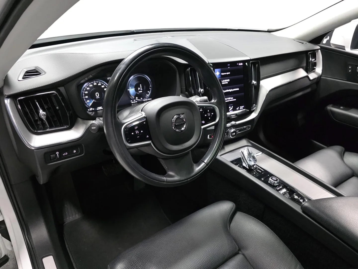 Autokuva 8 - GZX-239