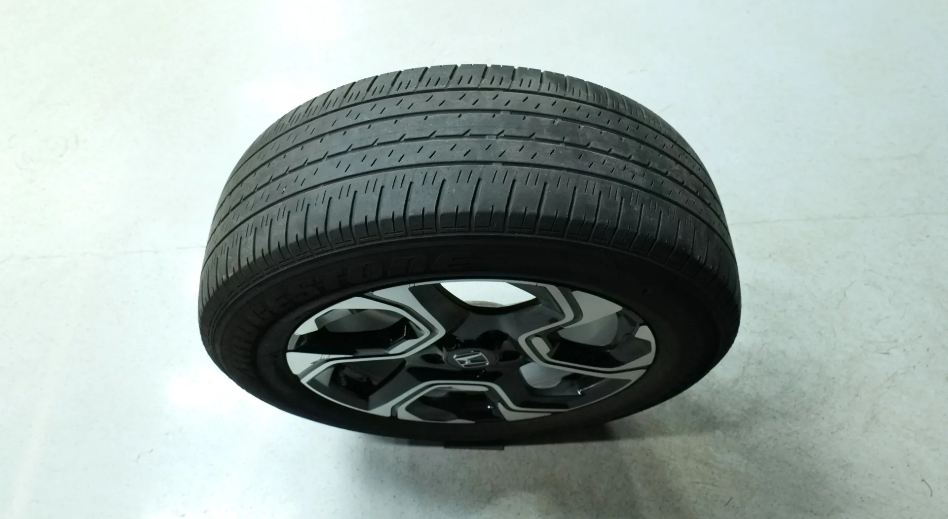 Autokuva 19 - IOJ-412