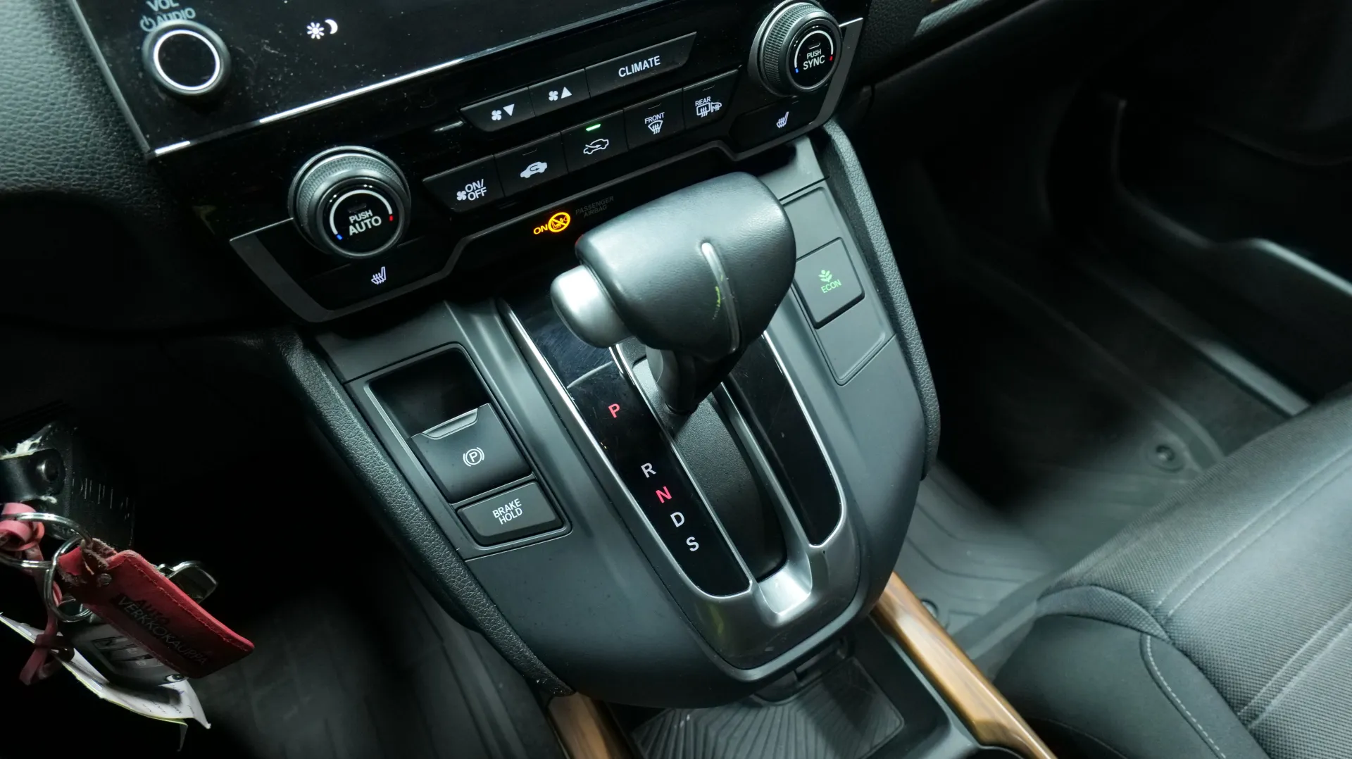 Autokuva 10 - IOJ-412