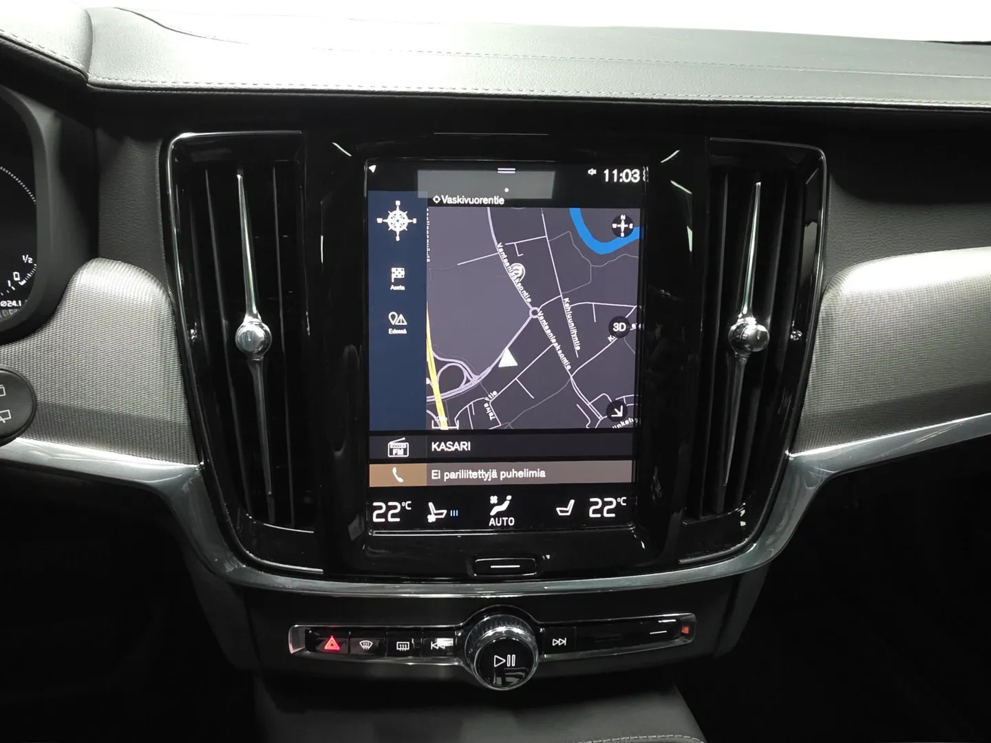 Autokuva 13 - IPC-609