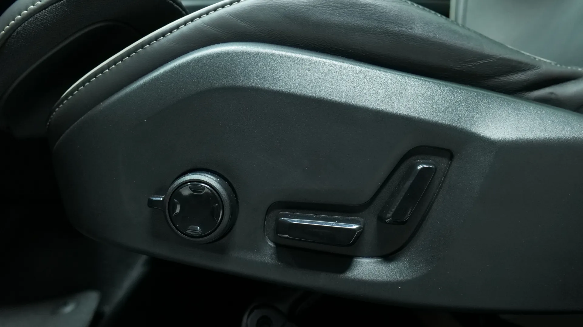 Autokuva 10 - IPJ-426