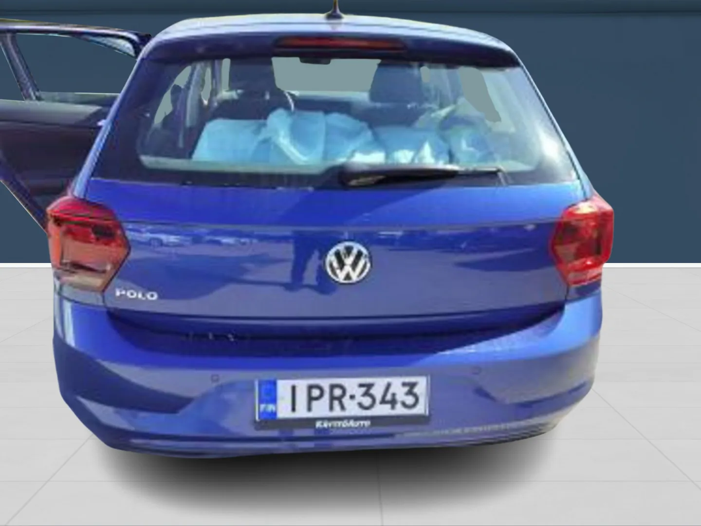Autokuva 3 - IPR-343