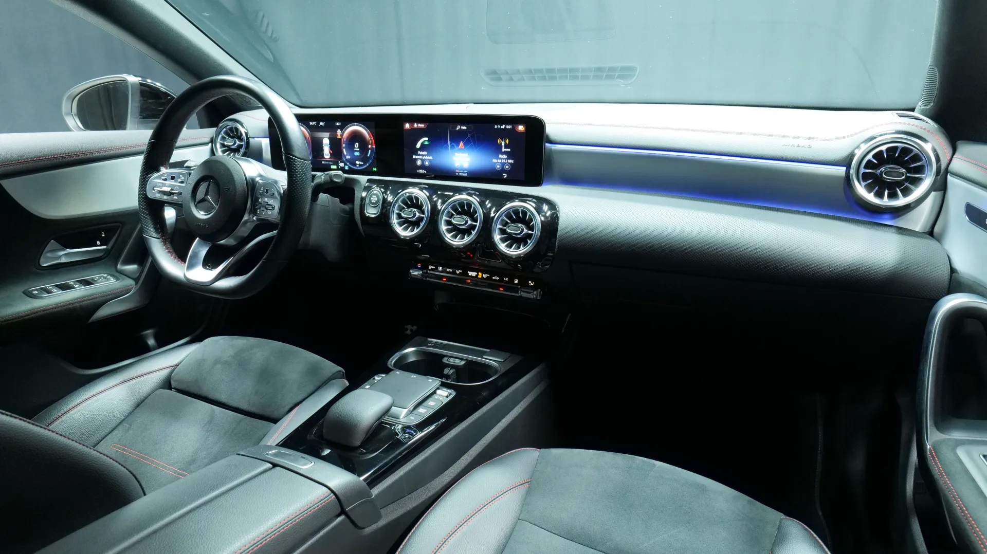 Autokuva 16 - IPV-501