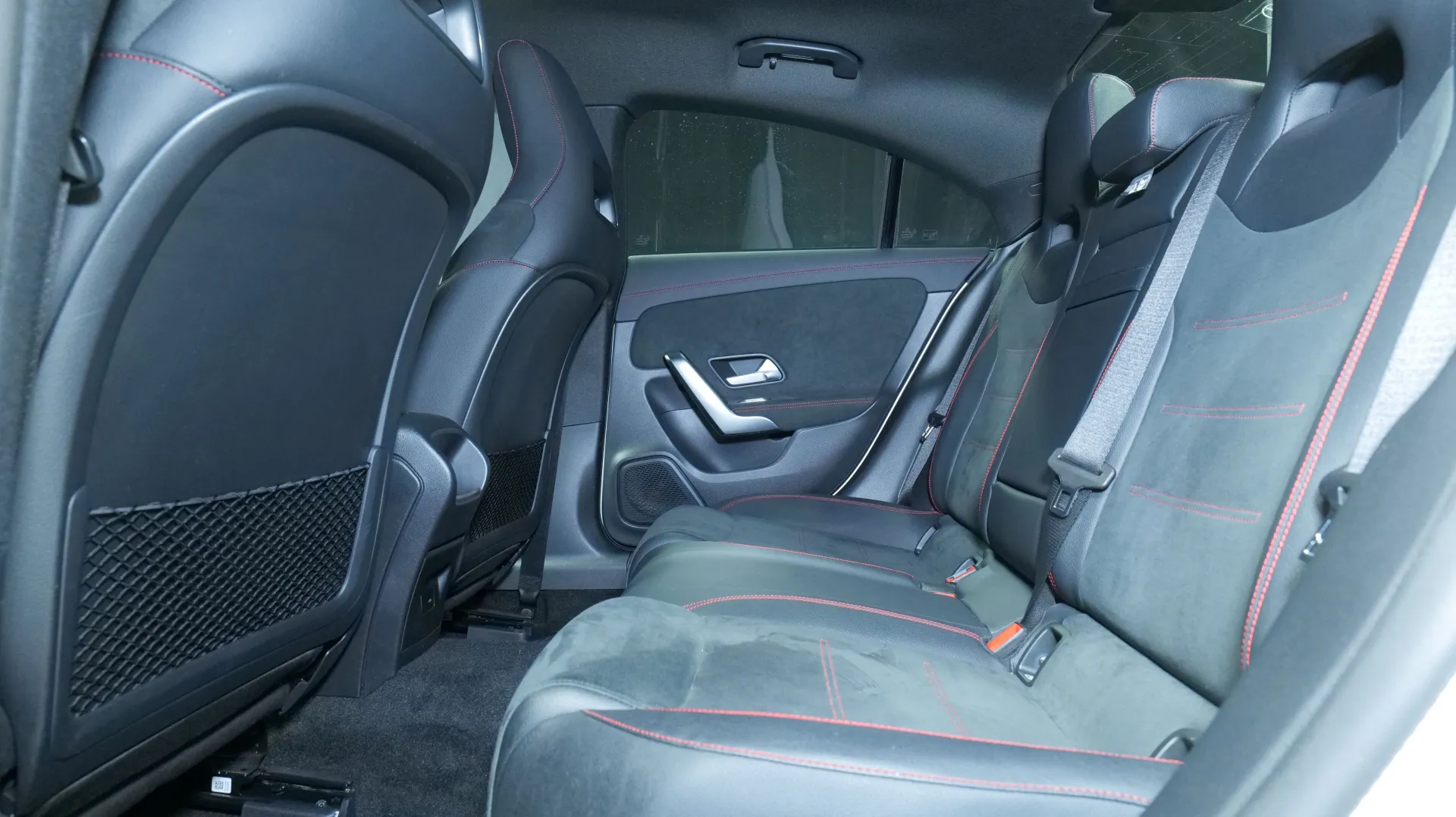 Autokuva 14 - IPV-501