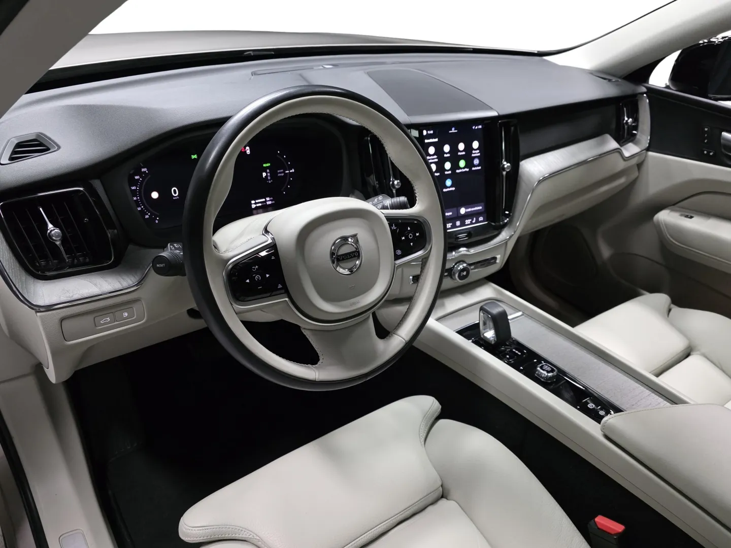 Autokuva 8 - IRC-103