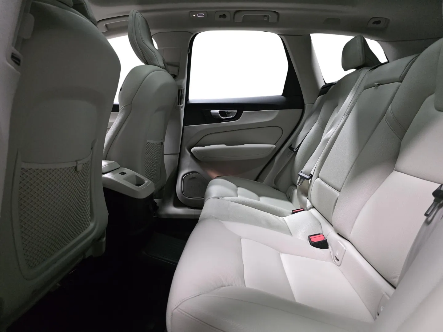 Autokuva 9 - IRC-103