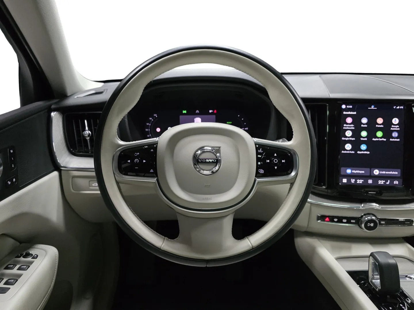 Autokuva 10 - IRC-103