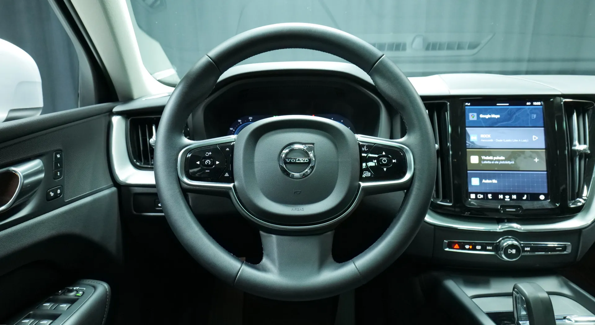 Autokuva 14 - IRJ-352