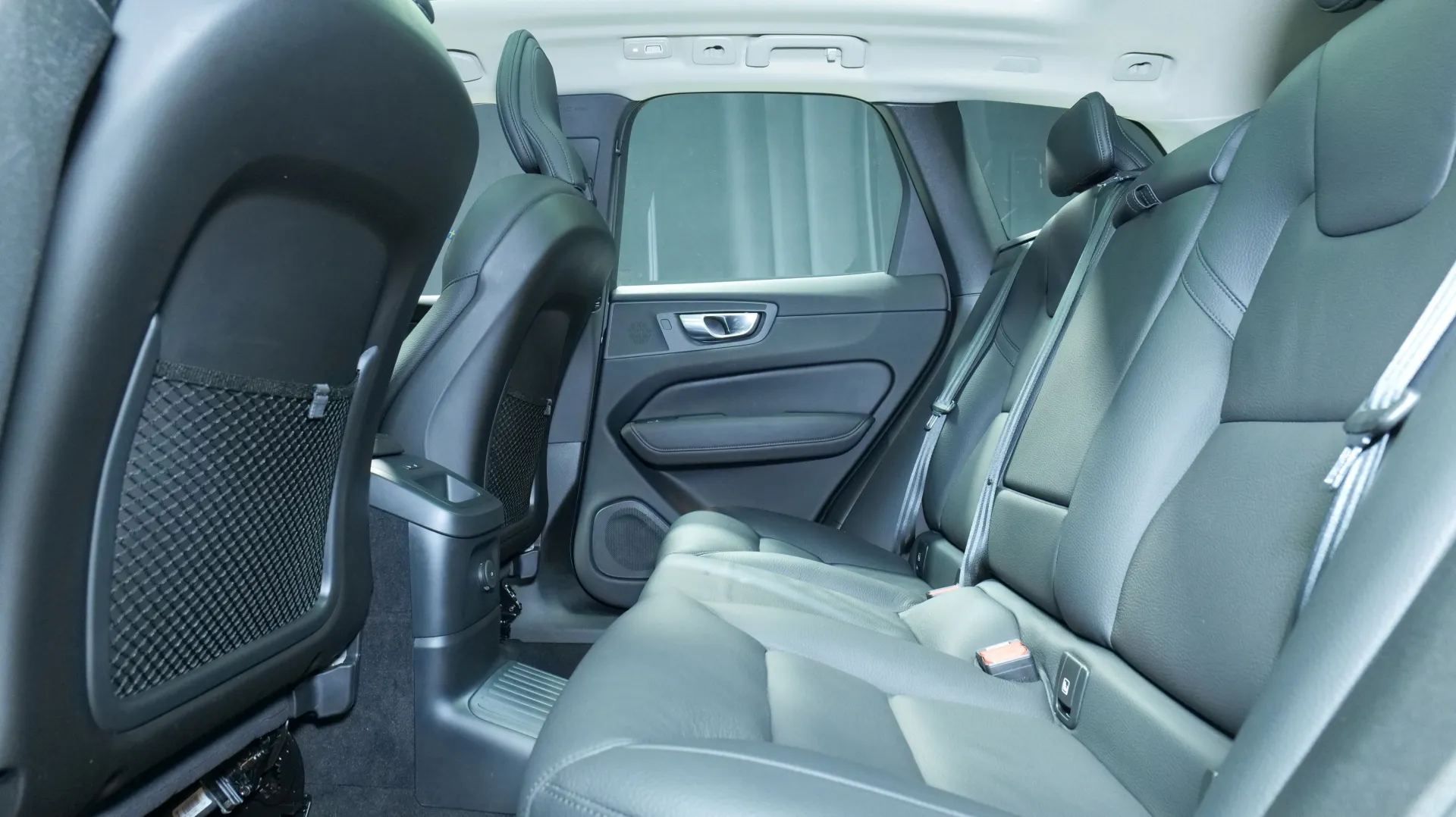 Autokuva 15 - IRJ-352