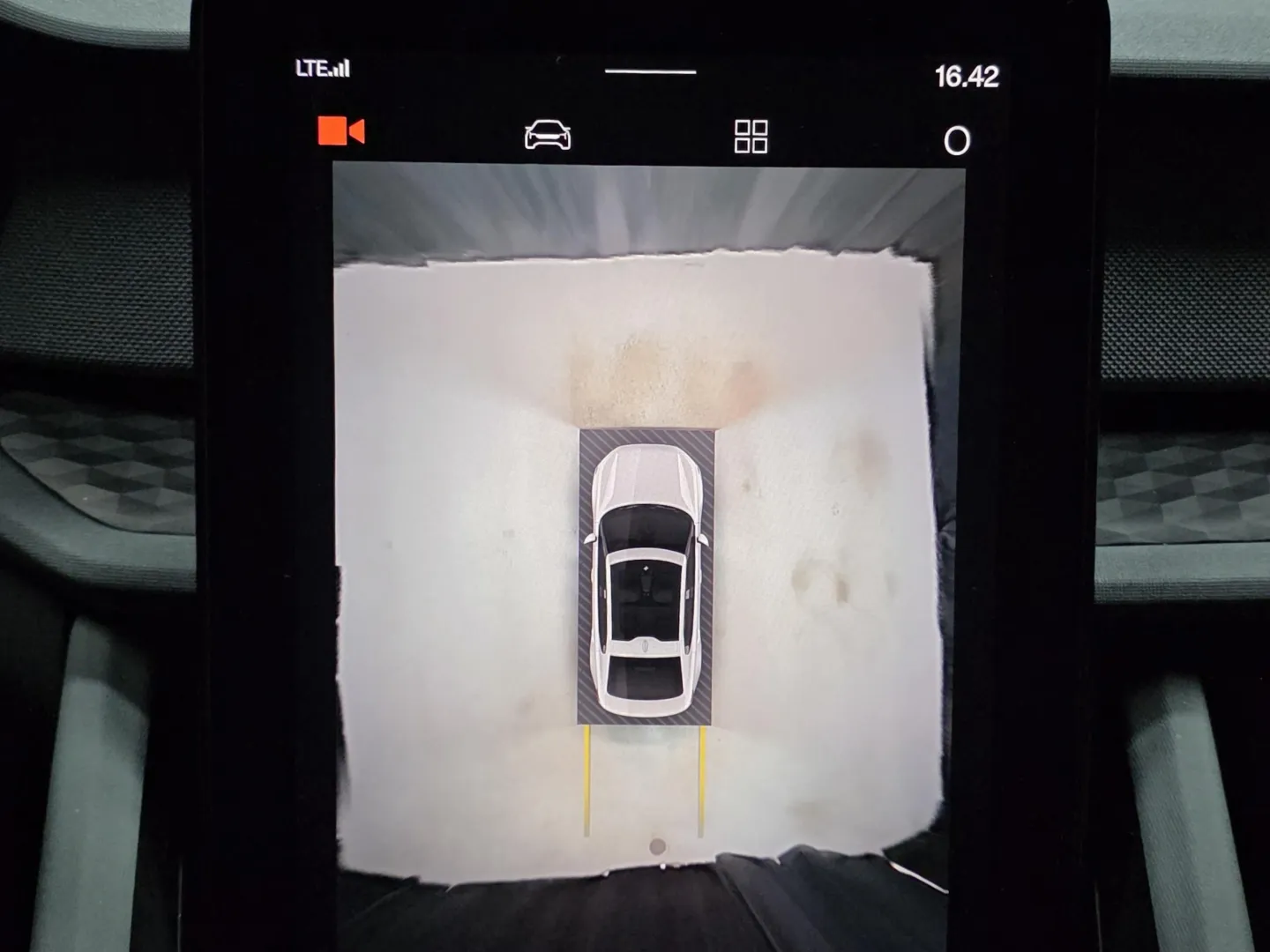 Autokuva 13 - IRJ-851