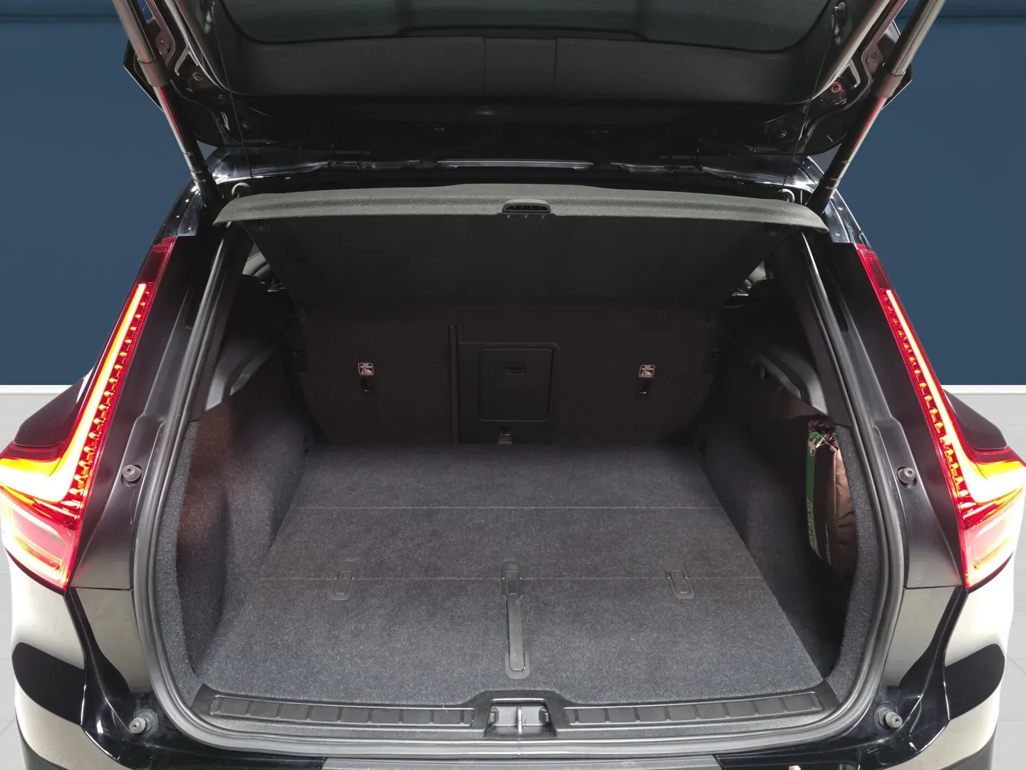 Autokuva 11 - IRJ-919