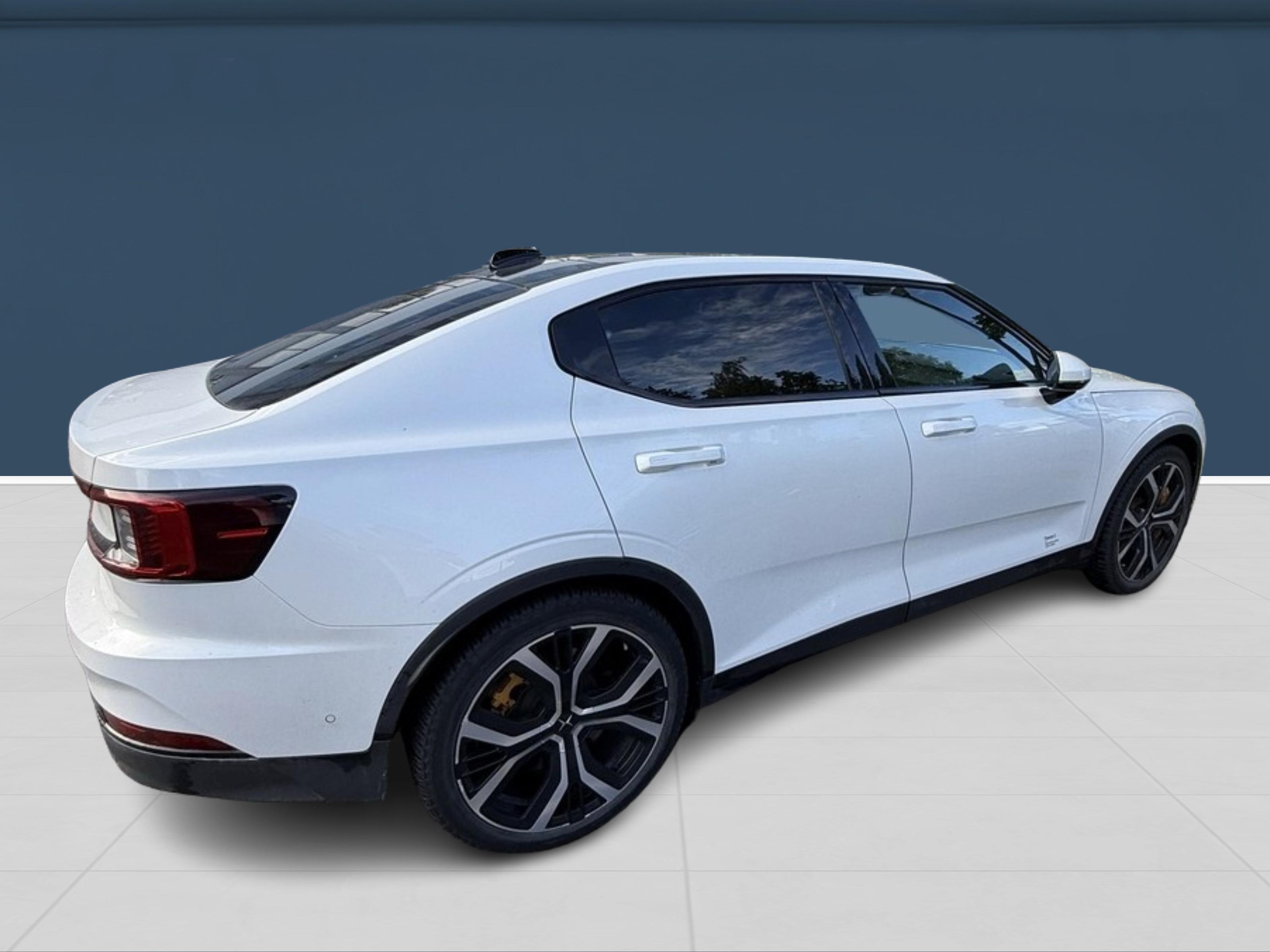 Polestar 2 2021, kuva 4/4
