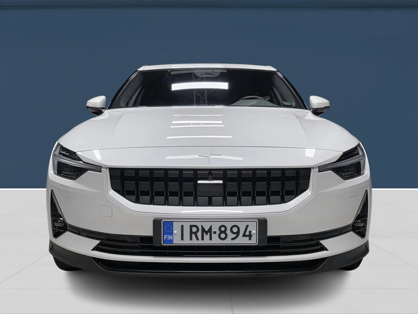 Autokuva 2 - IRM-894