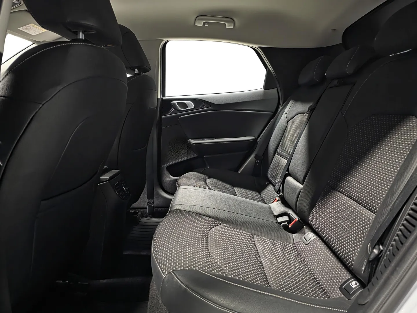 Autokuva 9 - IRS-796