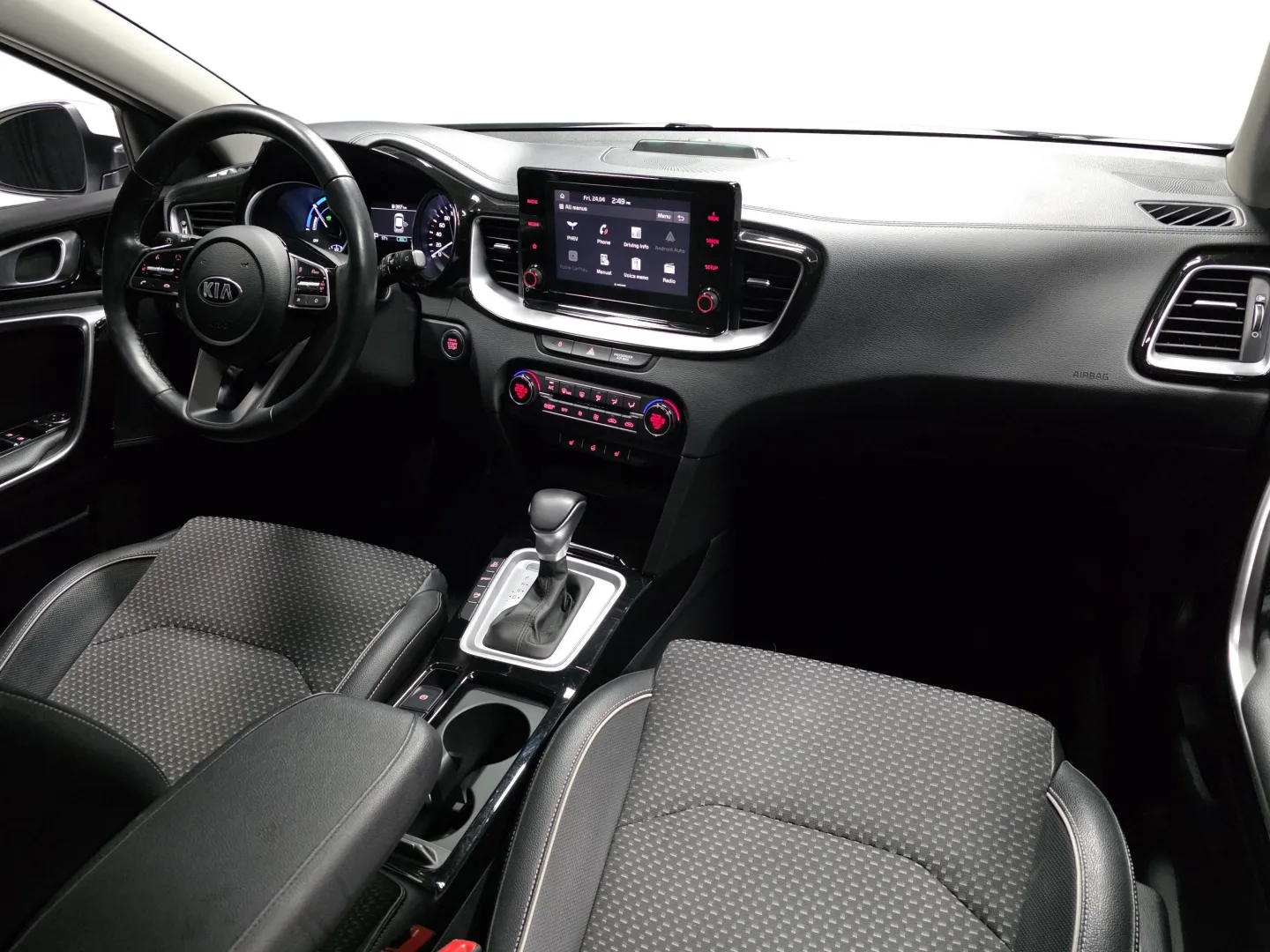 Autokuva 15 - IRS-796