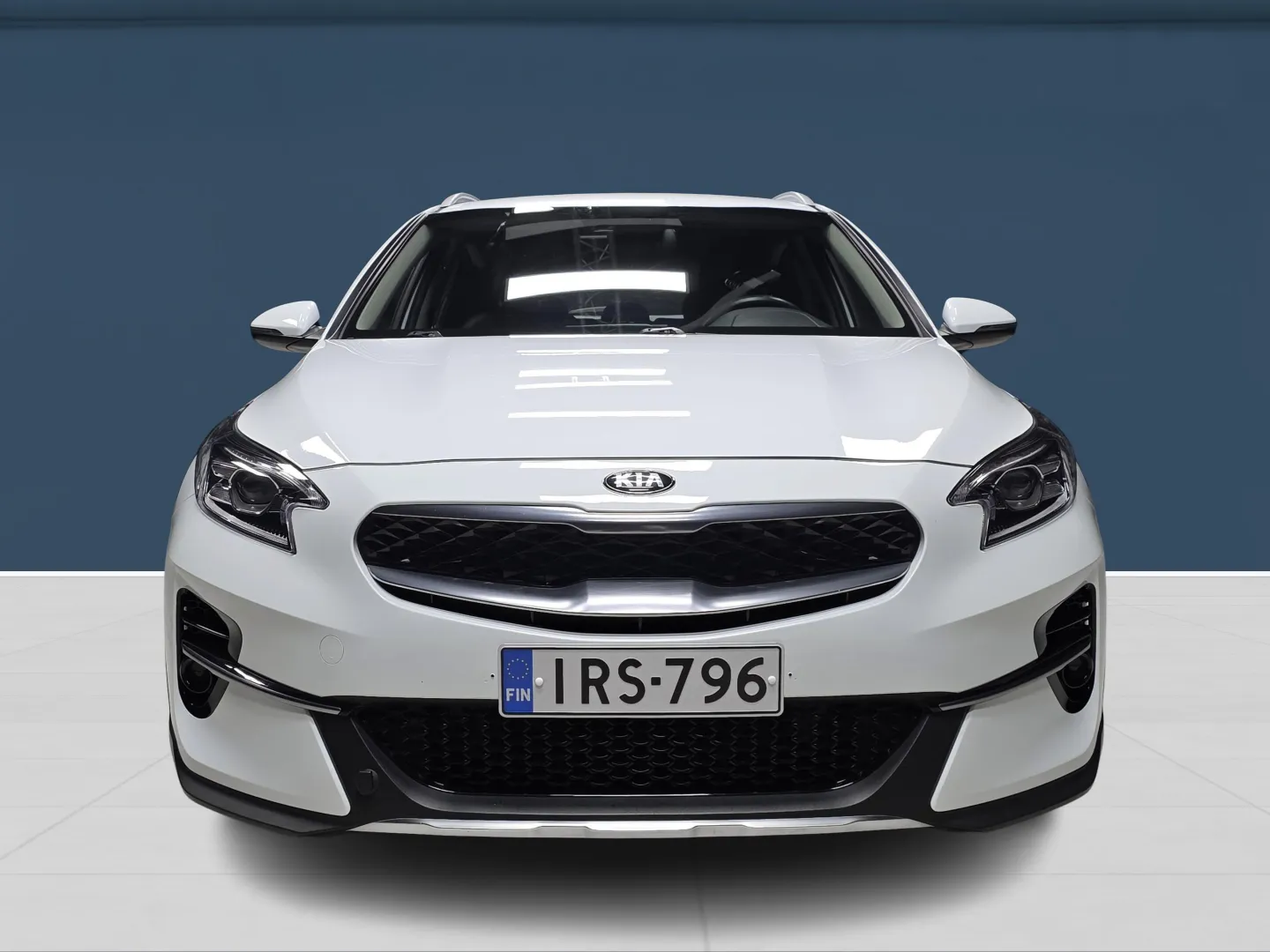 Autokuva 2 - IRS-796