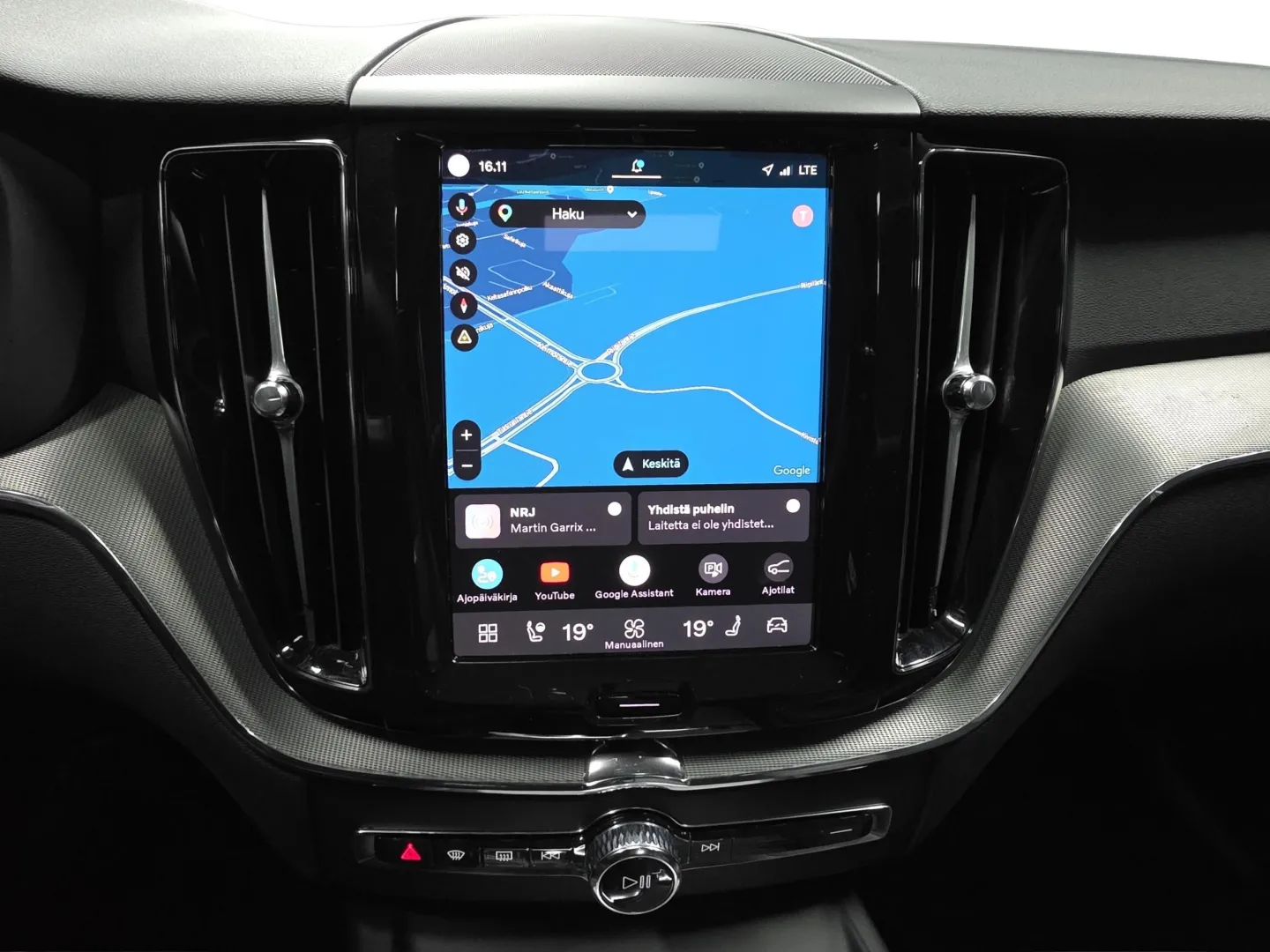 Autokuva 13 - IRX-200